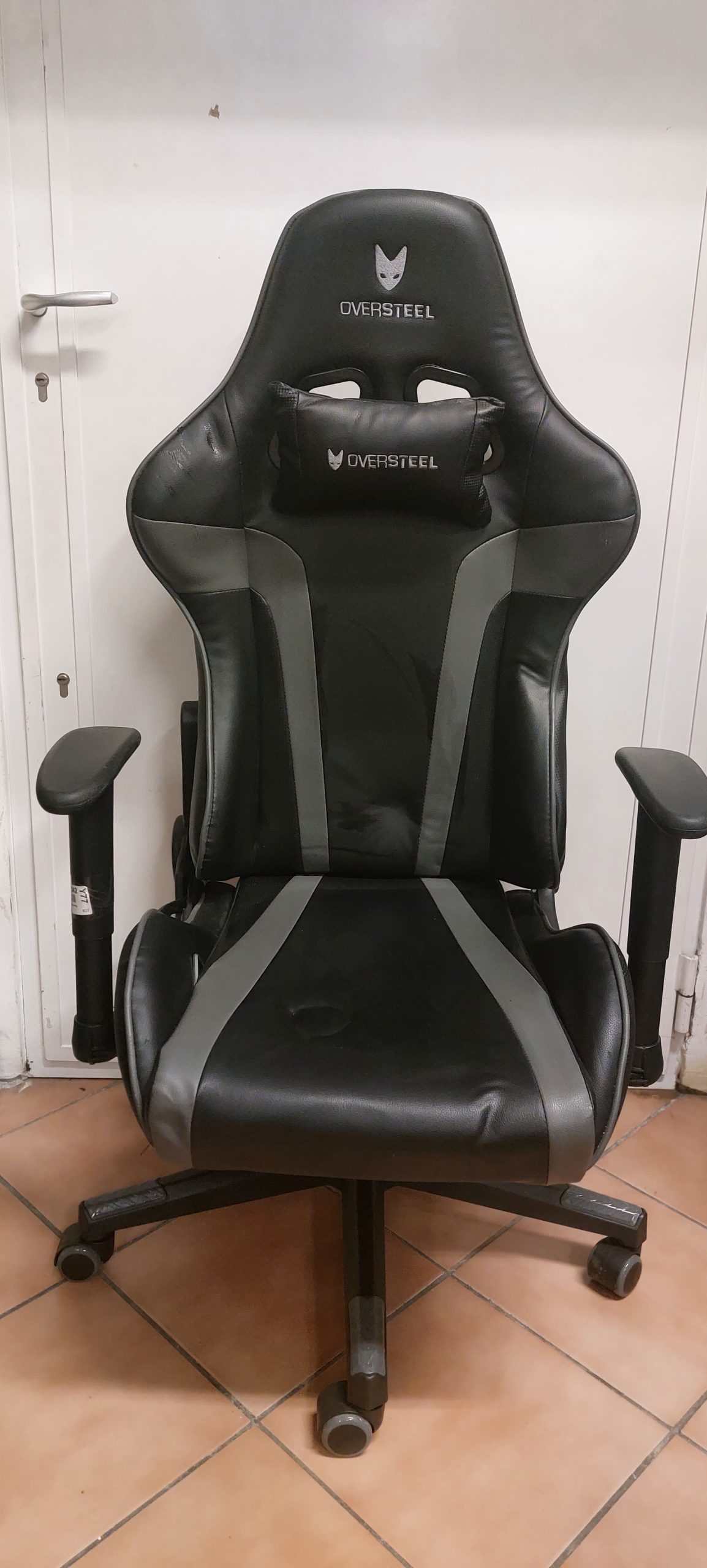 Oversteel Ultimet fekete szürke Gamer- irodai szék, kiemelt kép