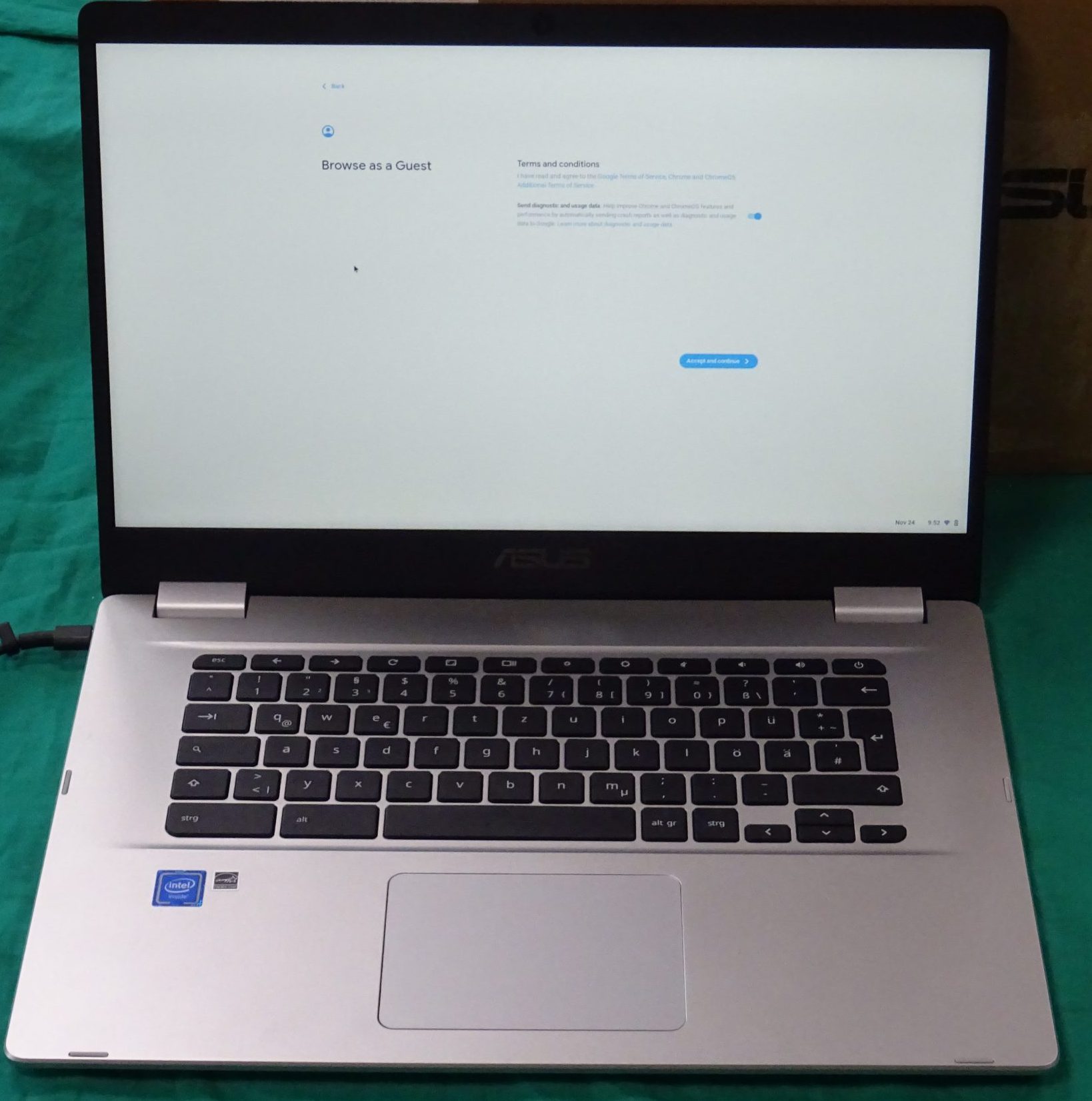 Asus Chromebook  C523N laptop, kiemelt kép
