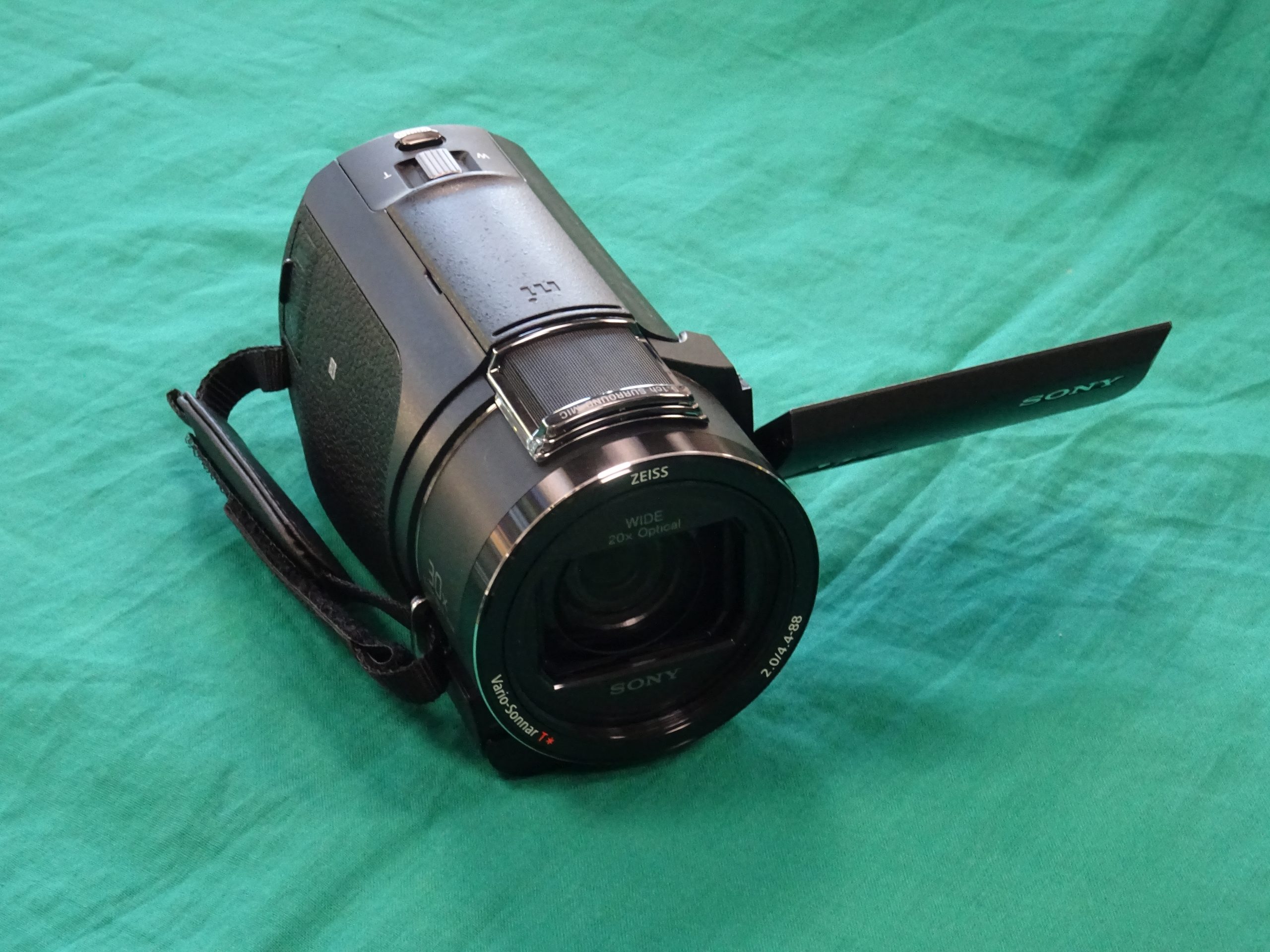 Sony FDR-AX43A 4k videókamera, kiemelt kép