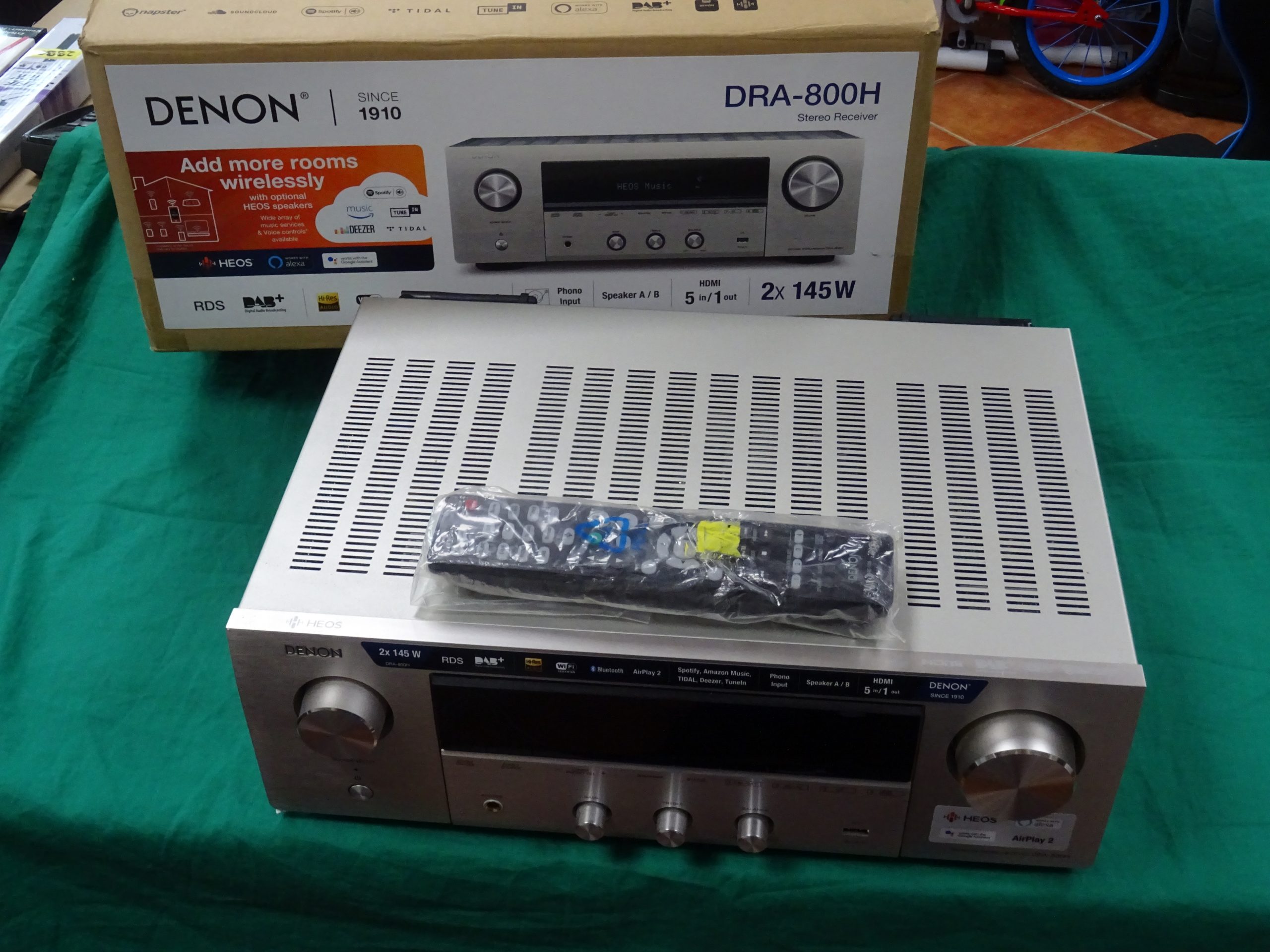 Denon DRA-800H Sztereó hálózati vevőkészülék 100 W, kiemelt kép