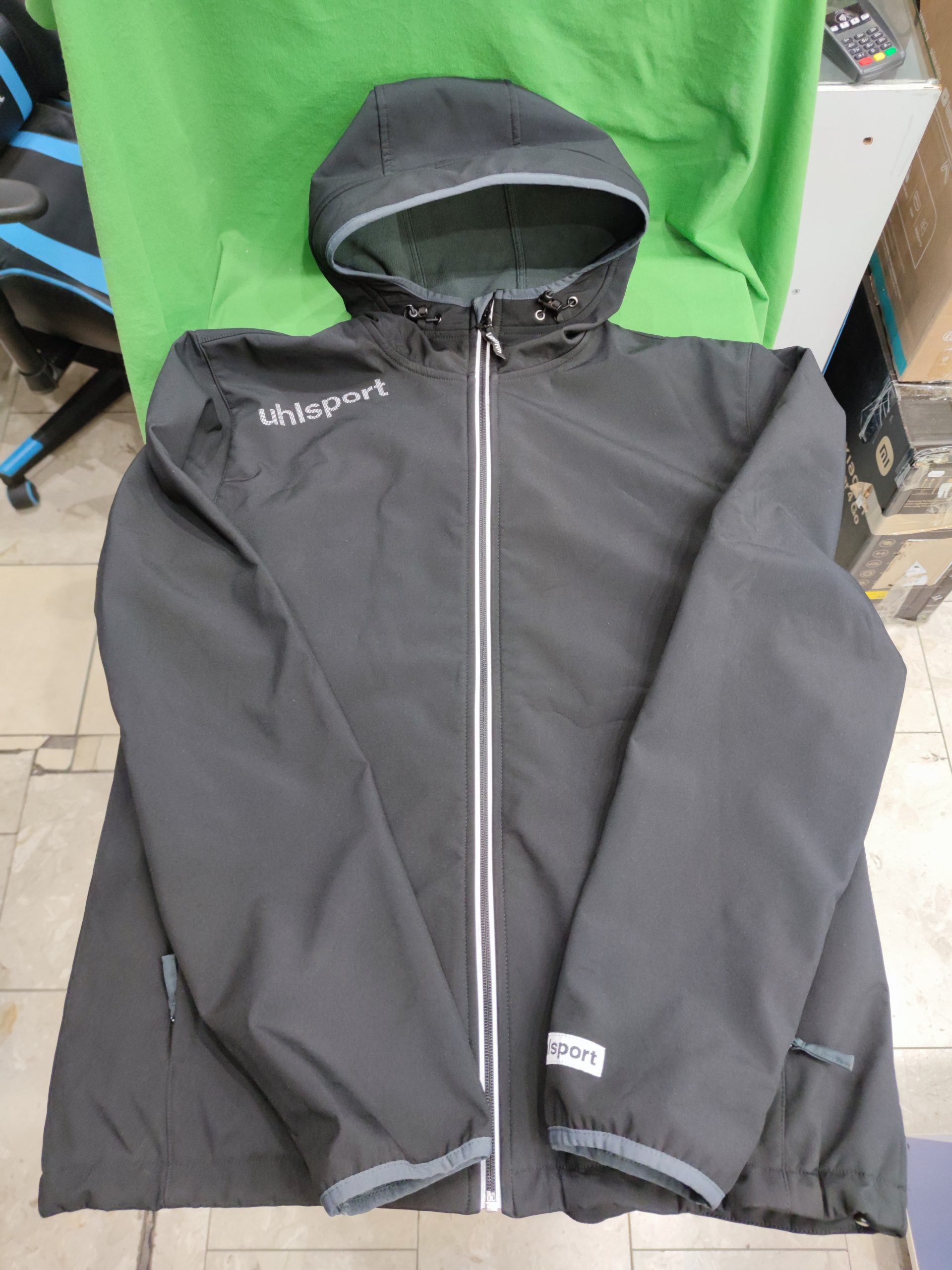 ÚJ! Férfi kabát XL UHLSPORT ESSENTIAL softshell, kiemelt kép