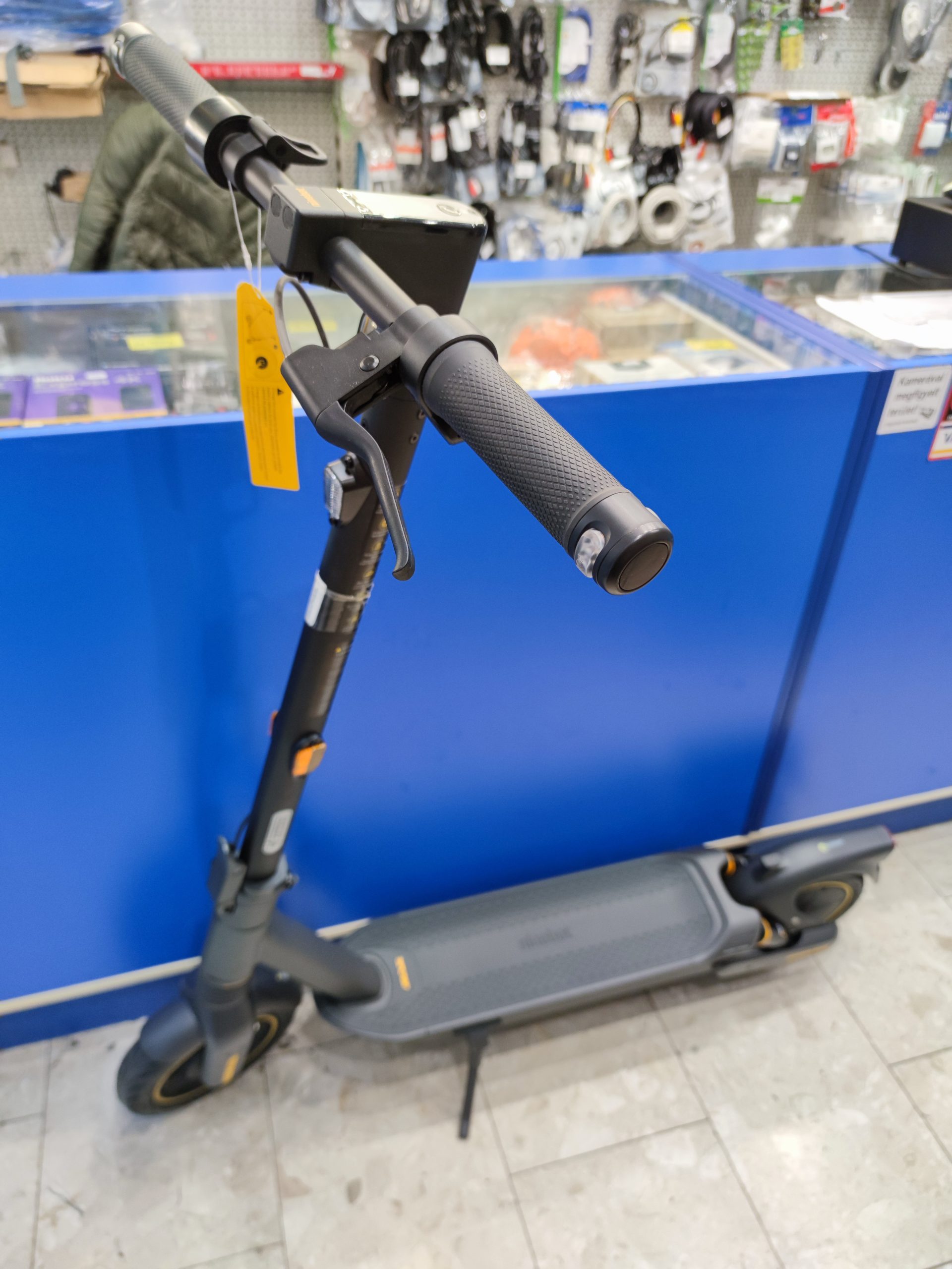 ÚJ! 0 km futott Ninebot MAX G2 elektromos roller, kiemelt kép