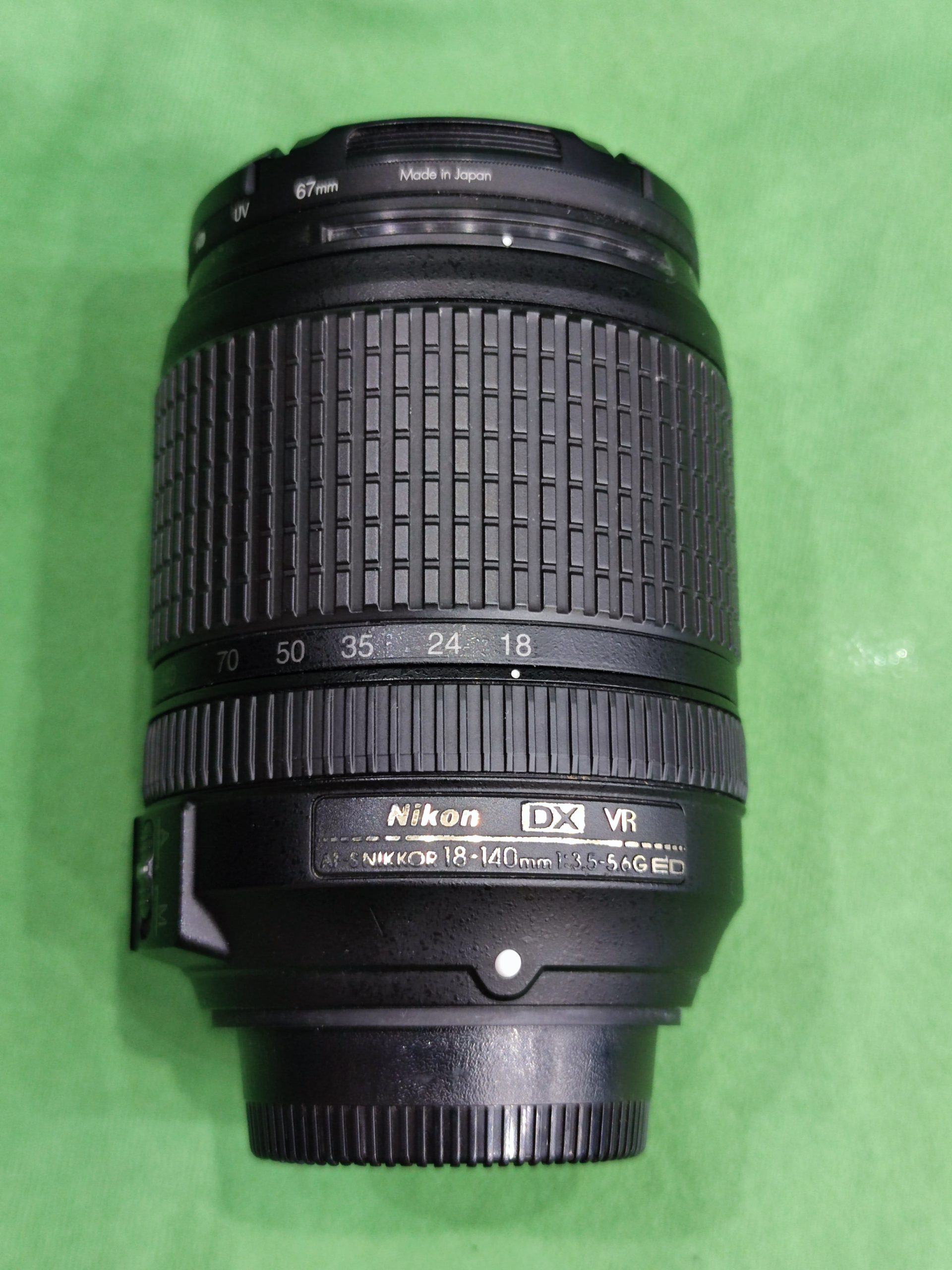 Nikon AF-S DX 18-140mm f/3.5-5.6 G ED VR objektív, kiemelt kép