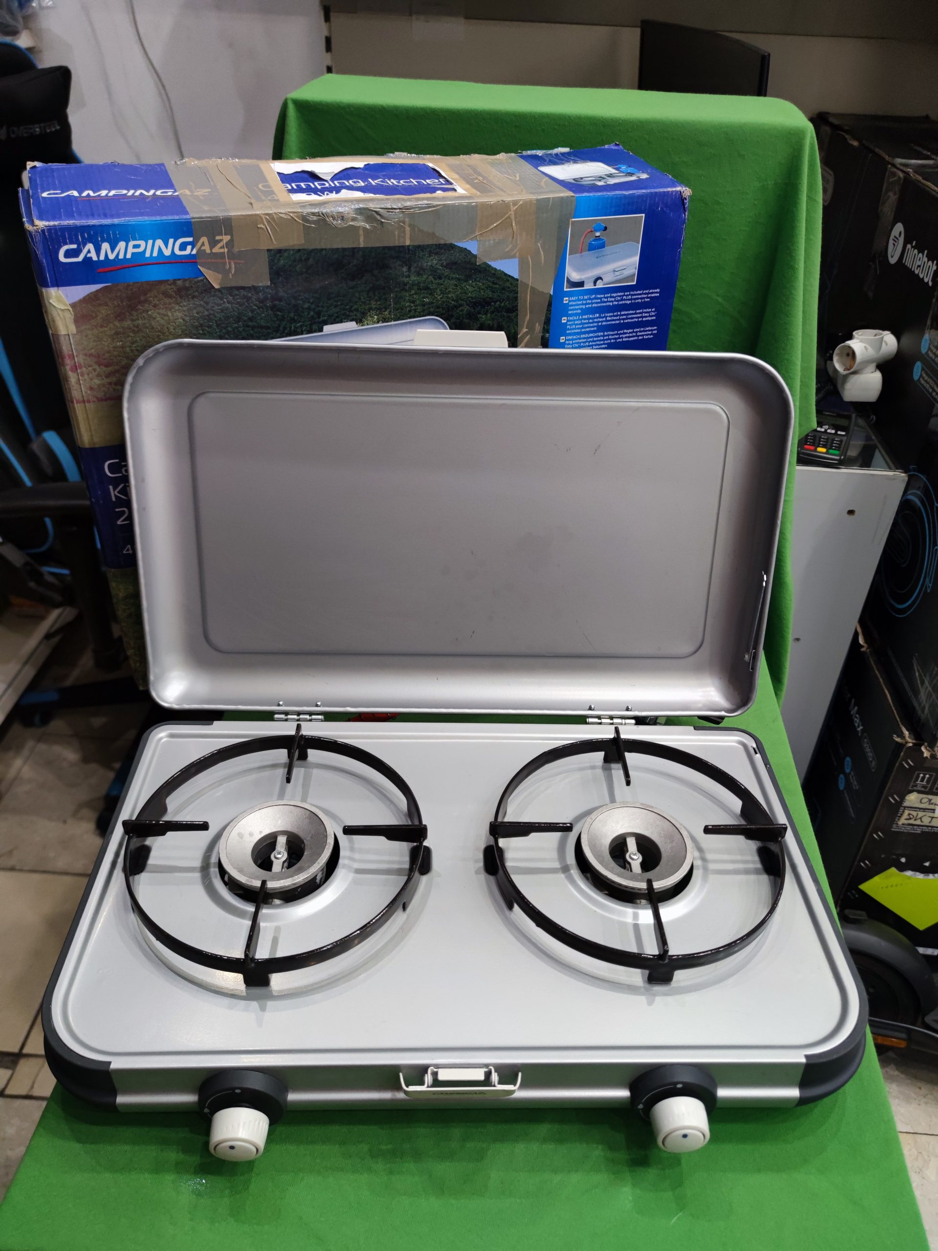 Campingaz 2 CV 4000W hordozható kemping gáztűzhely, kiemelt kép