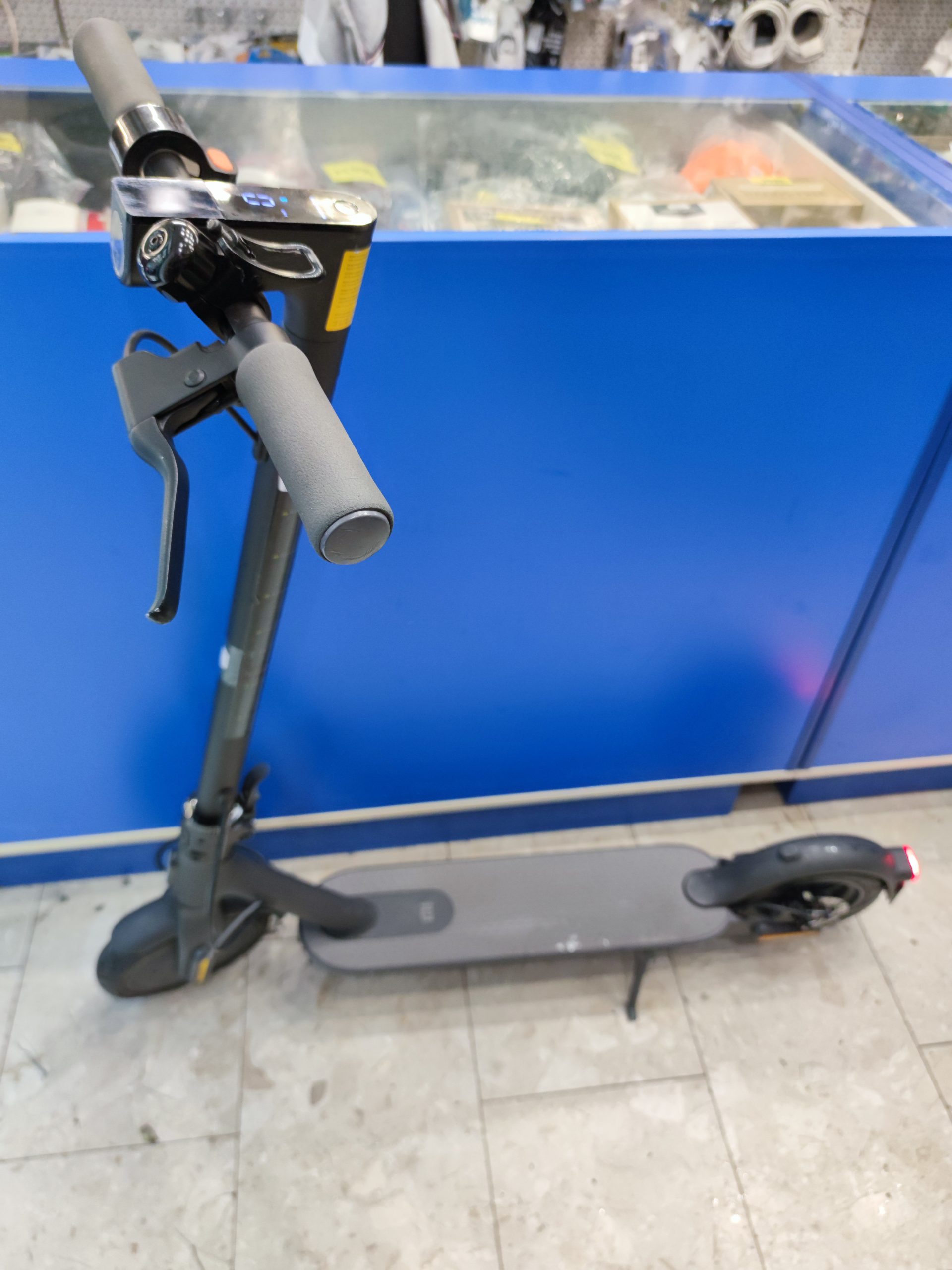 Xiaomi Essential elektromos roller! 1779 km-t futott!, kiemelt kép