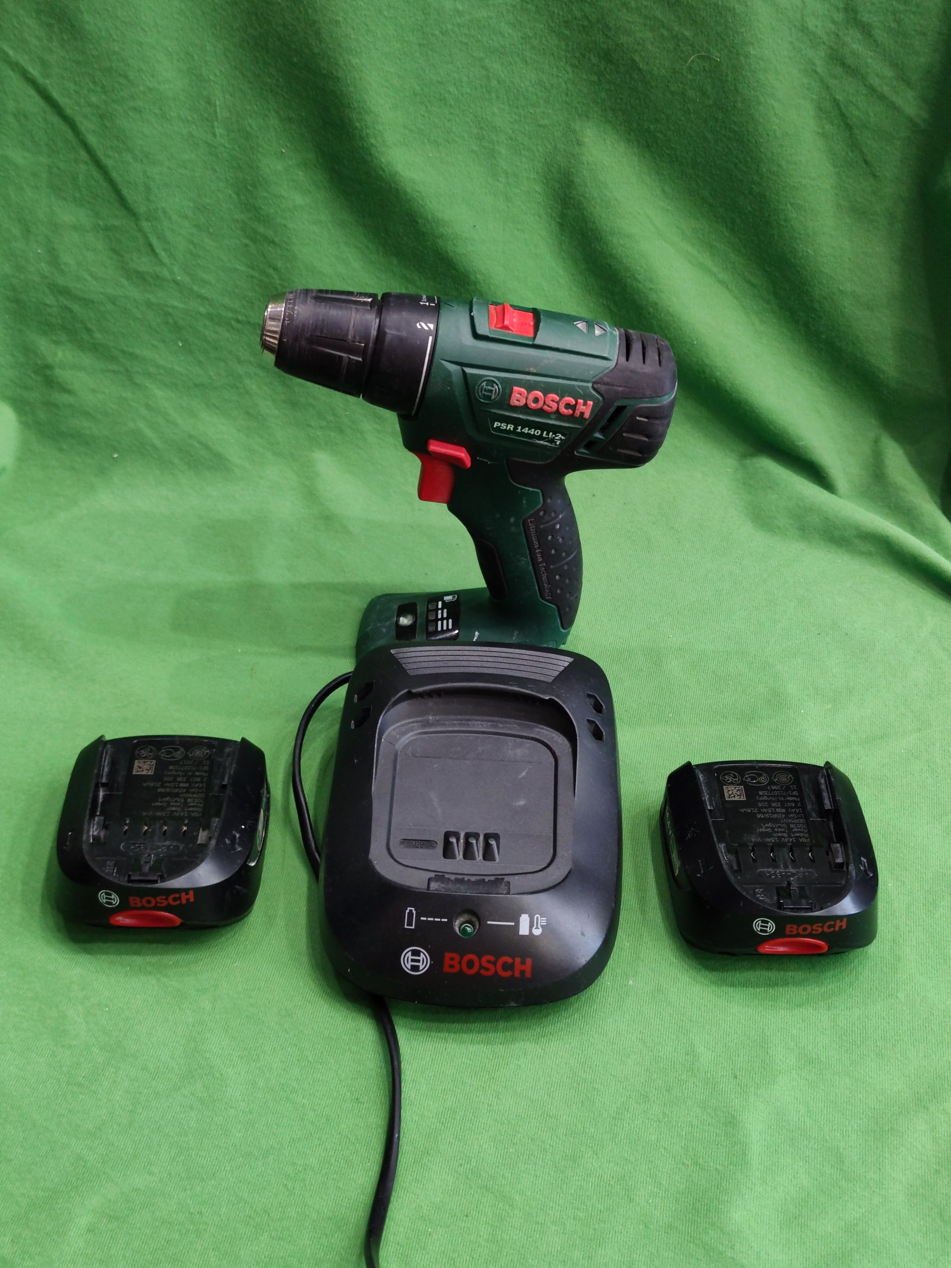 BOSCH PSR 1440 LI-2 akkumulátoros fúró/csavarozó, kiemelt kép