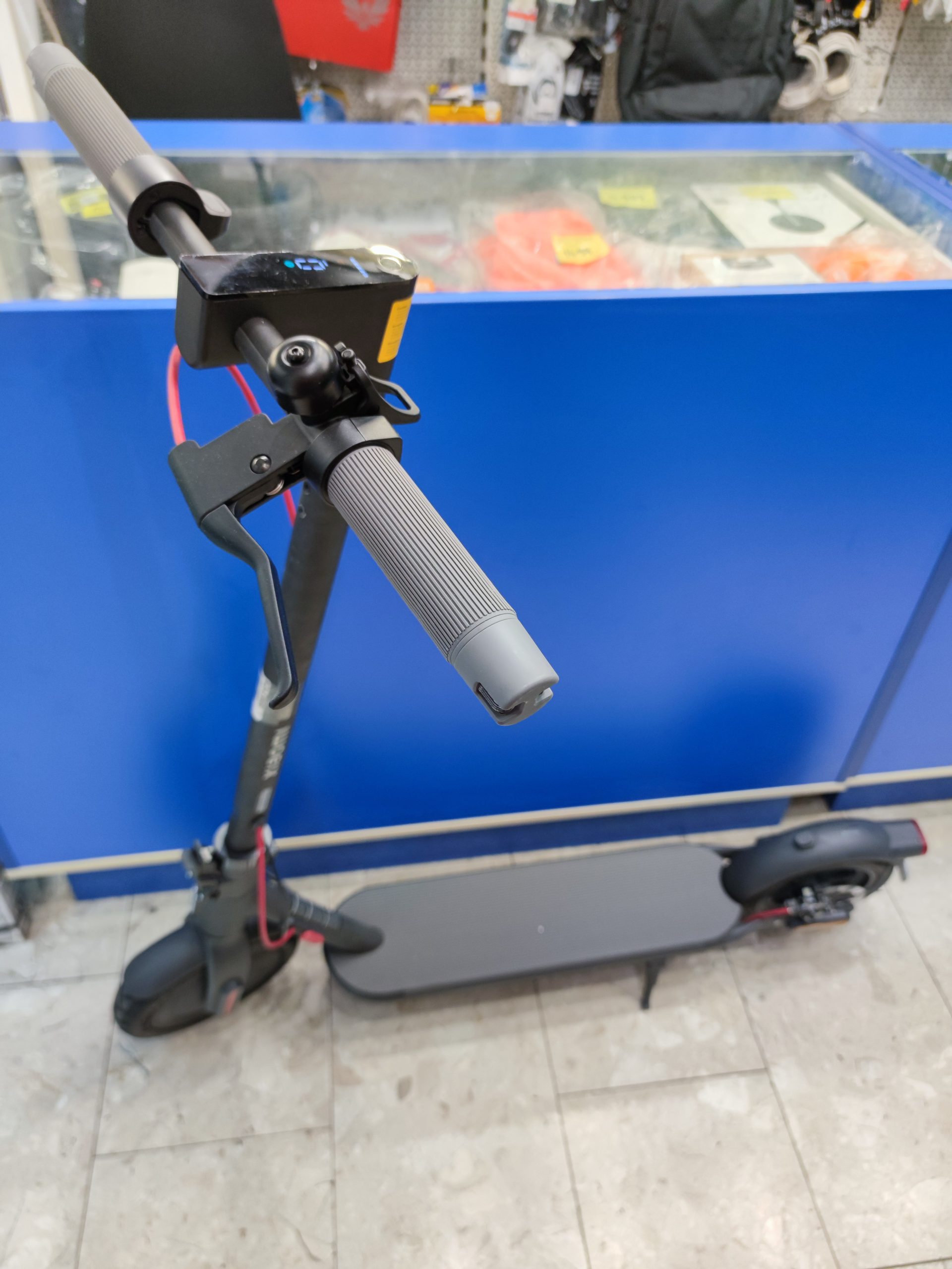 Xiaomi Mi Electric Scooter 4 elektromos roller, kiemelt kép
