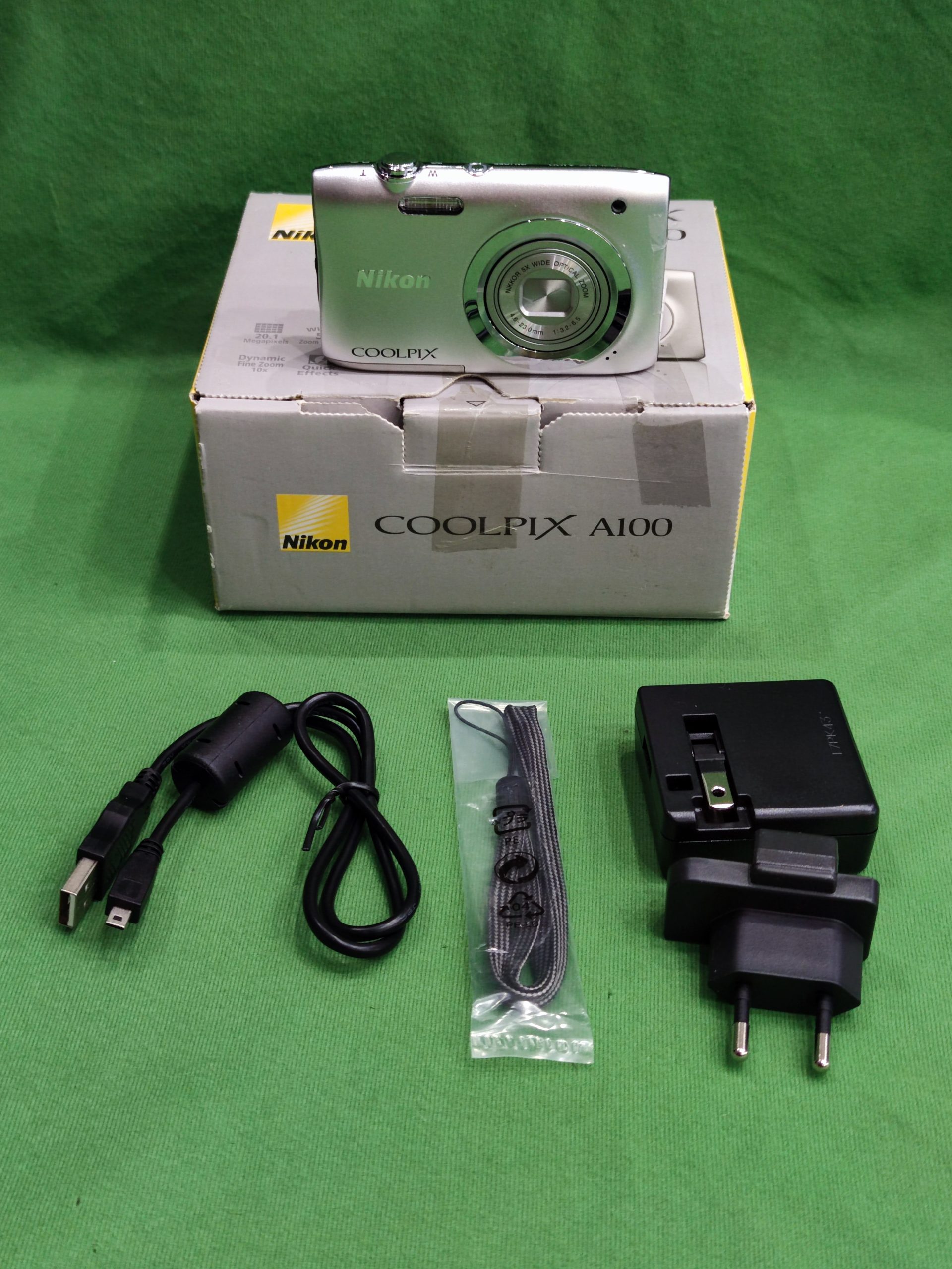 Nikon Coolpix A100 fényképezőgép – szürke, dobozos, kiemelt kép