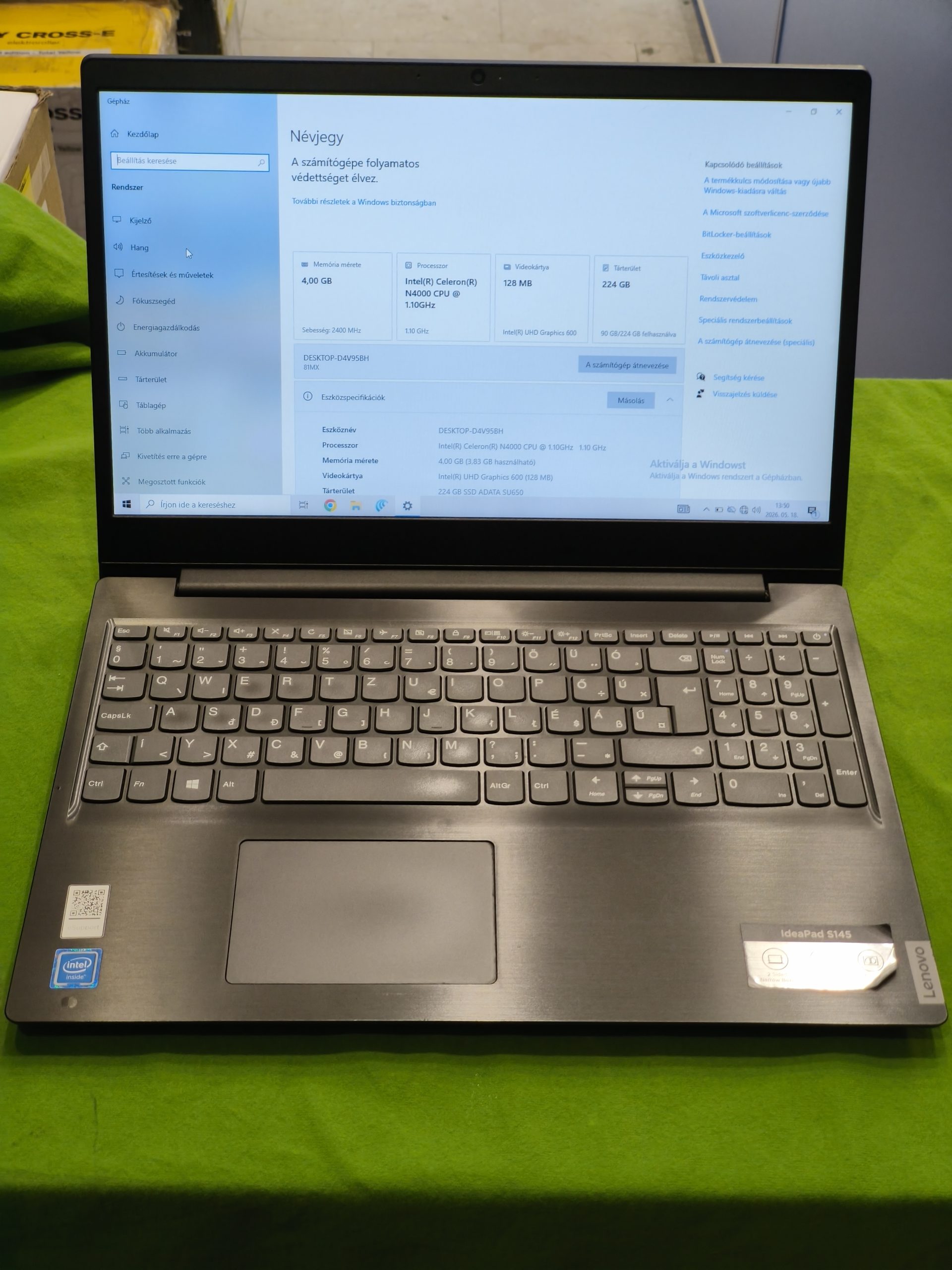 Lenovo IdeaPad S145 notebook, kiemelt kép