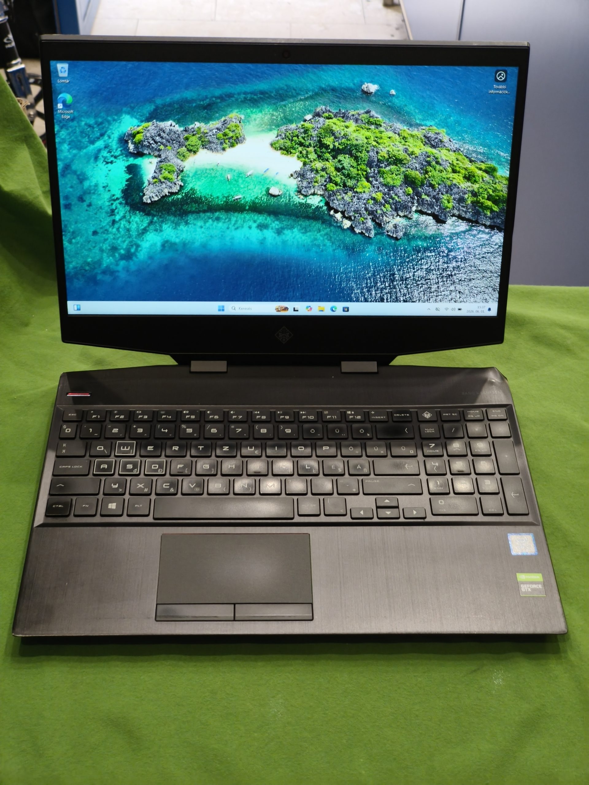 HP Omen 15DH0012NH Gamer laptop, kiemelt kép