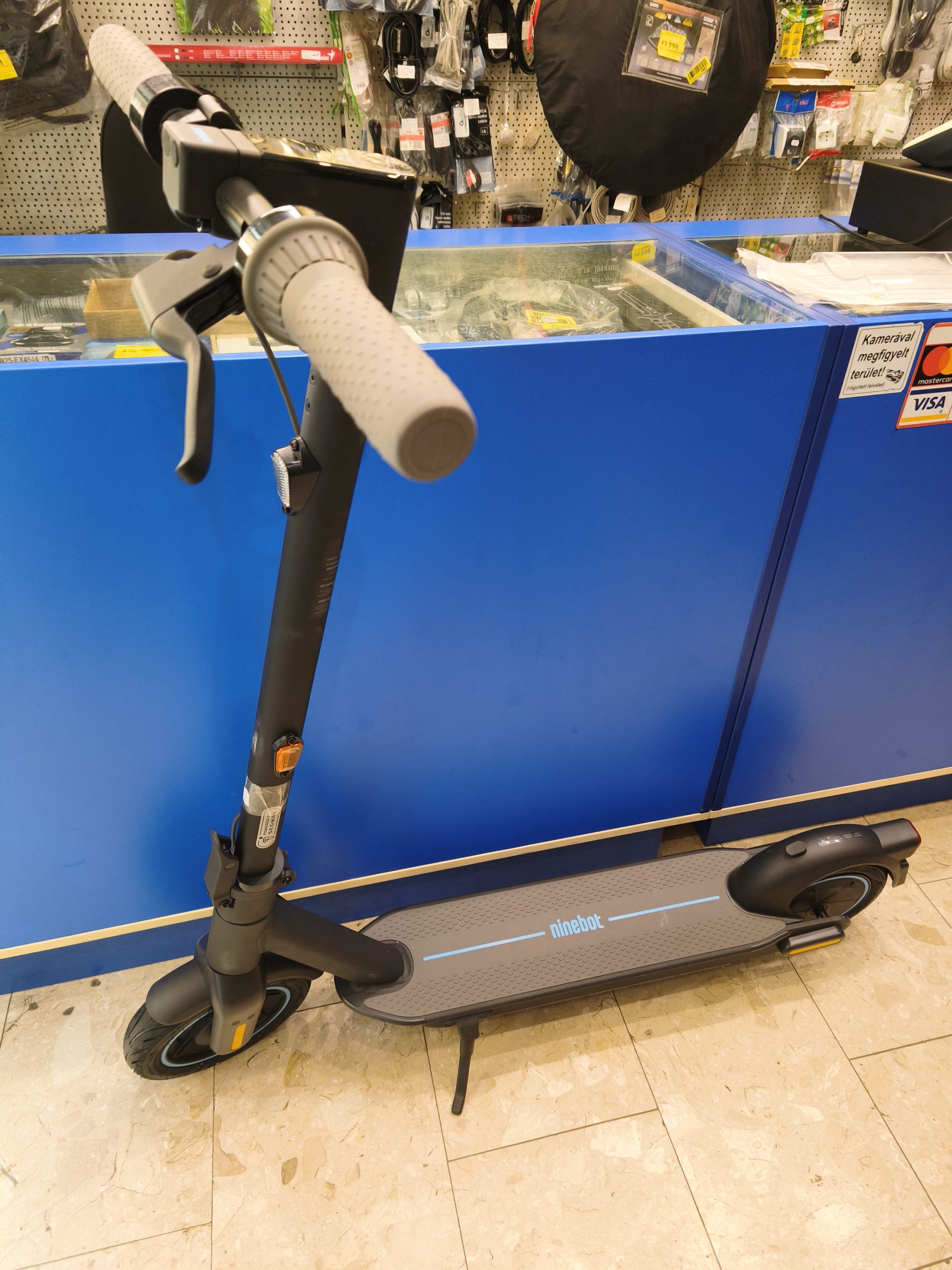ÚJ! Ninebot MAX G30E II elektromos roller! 0 km-t futott!, kiemelt kép