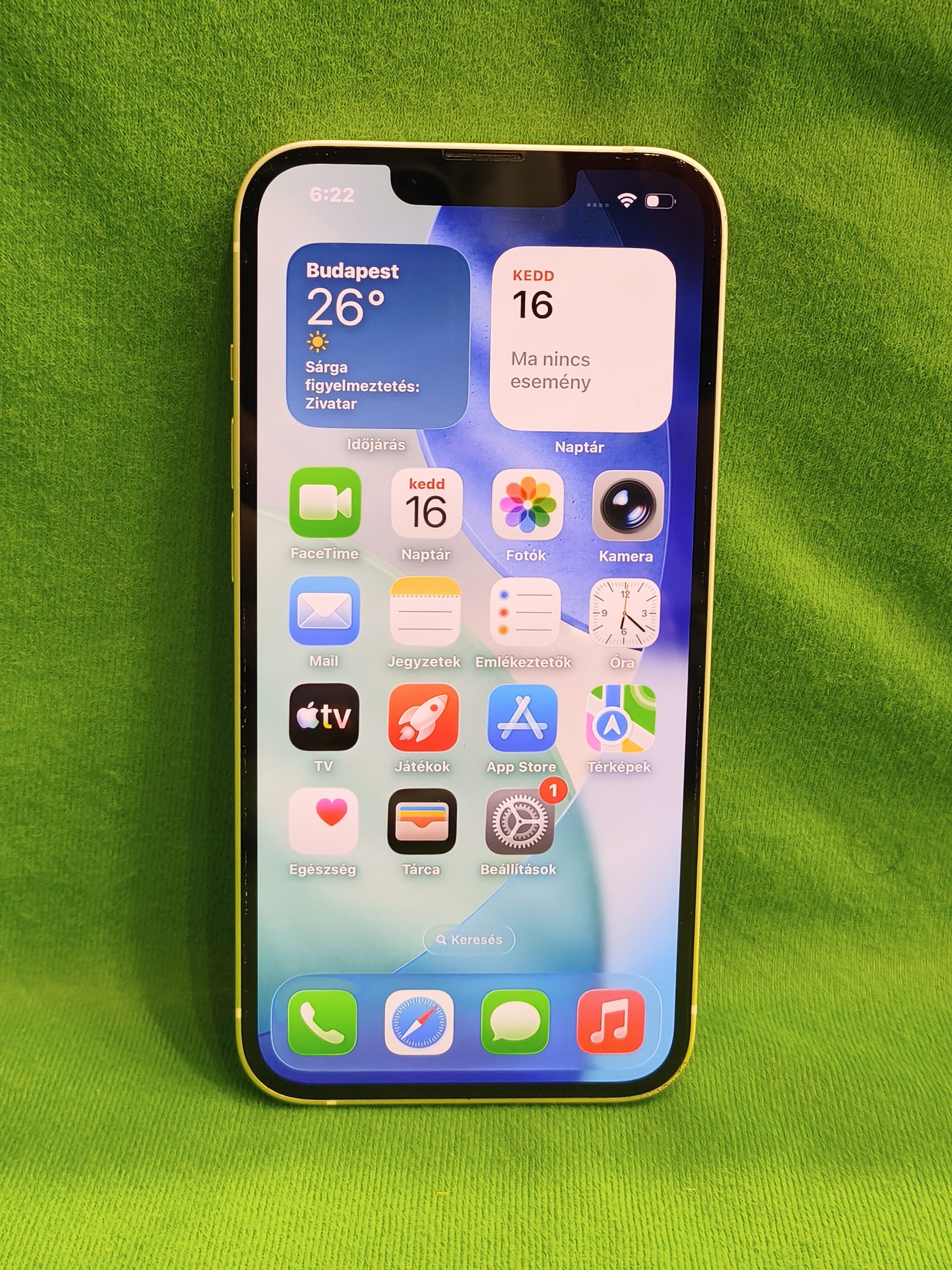 Apple Iphone 13 128GB kártyafüggetlen - Akku: 100% - Fehér, kiemelt kép