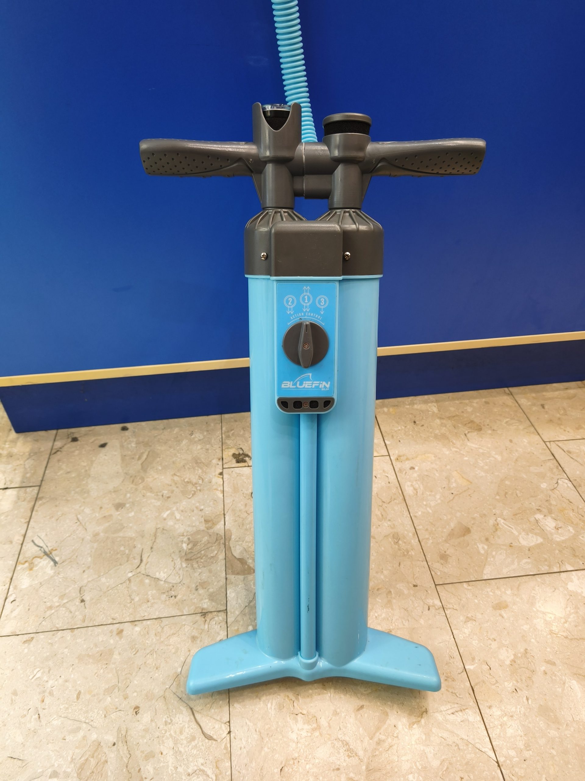 2 kamrás SUP pumpa, kiemelt kép