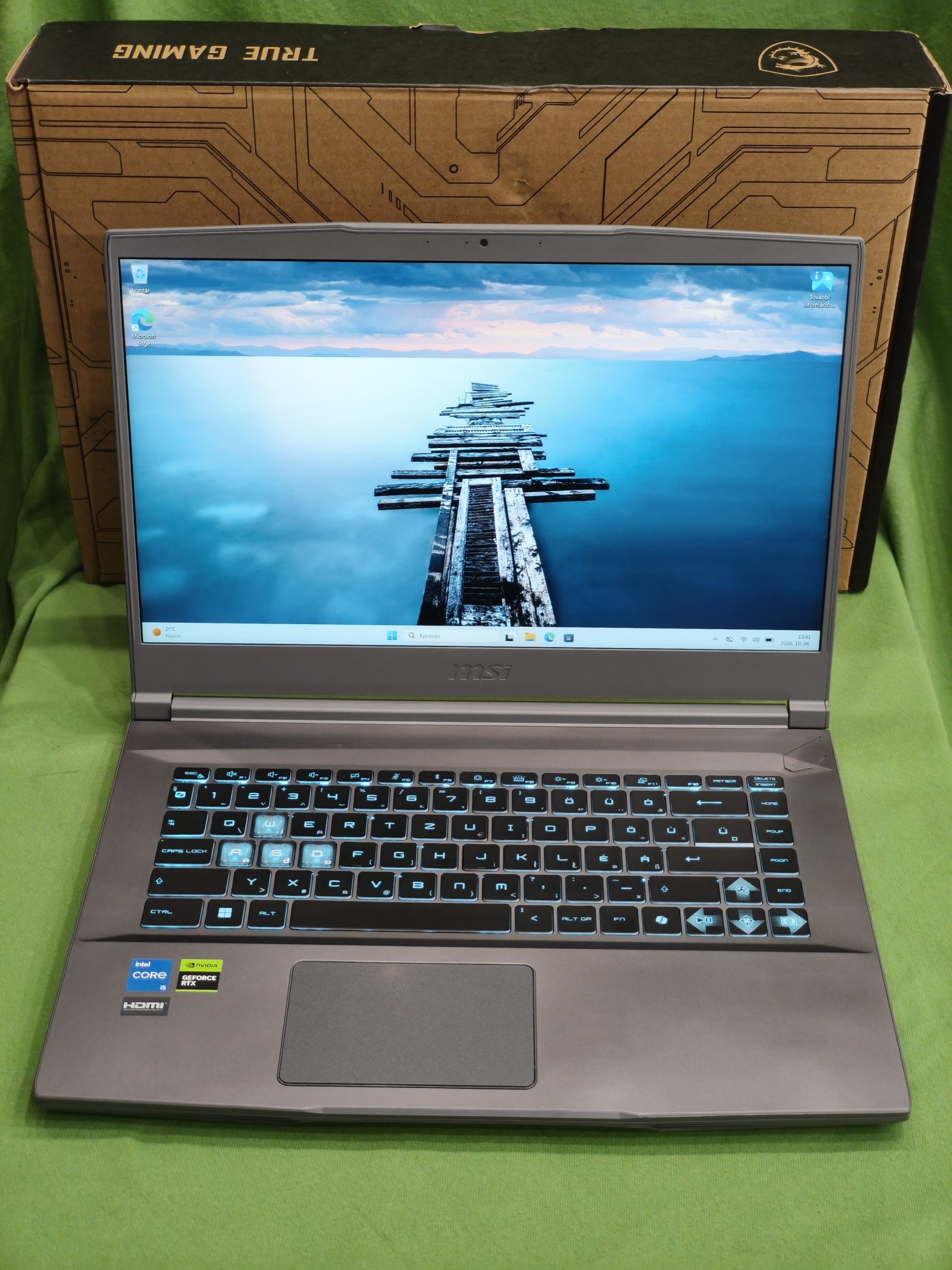 MSI Thin 15 B12UC gamer laptop GARANCIÁVAL, kiemelt kép