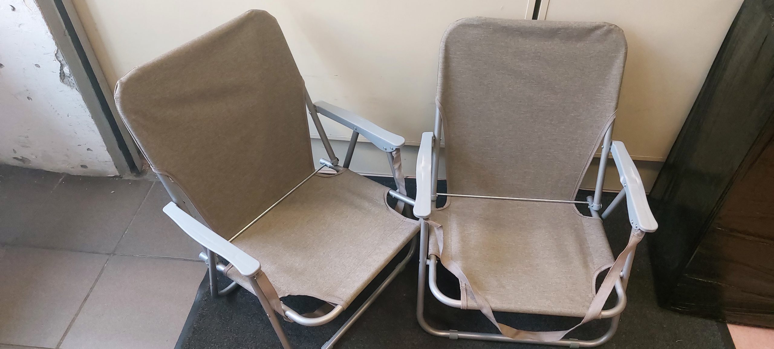 2 db összecsukható szék, kiemelt kép