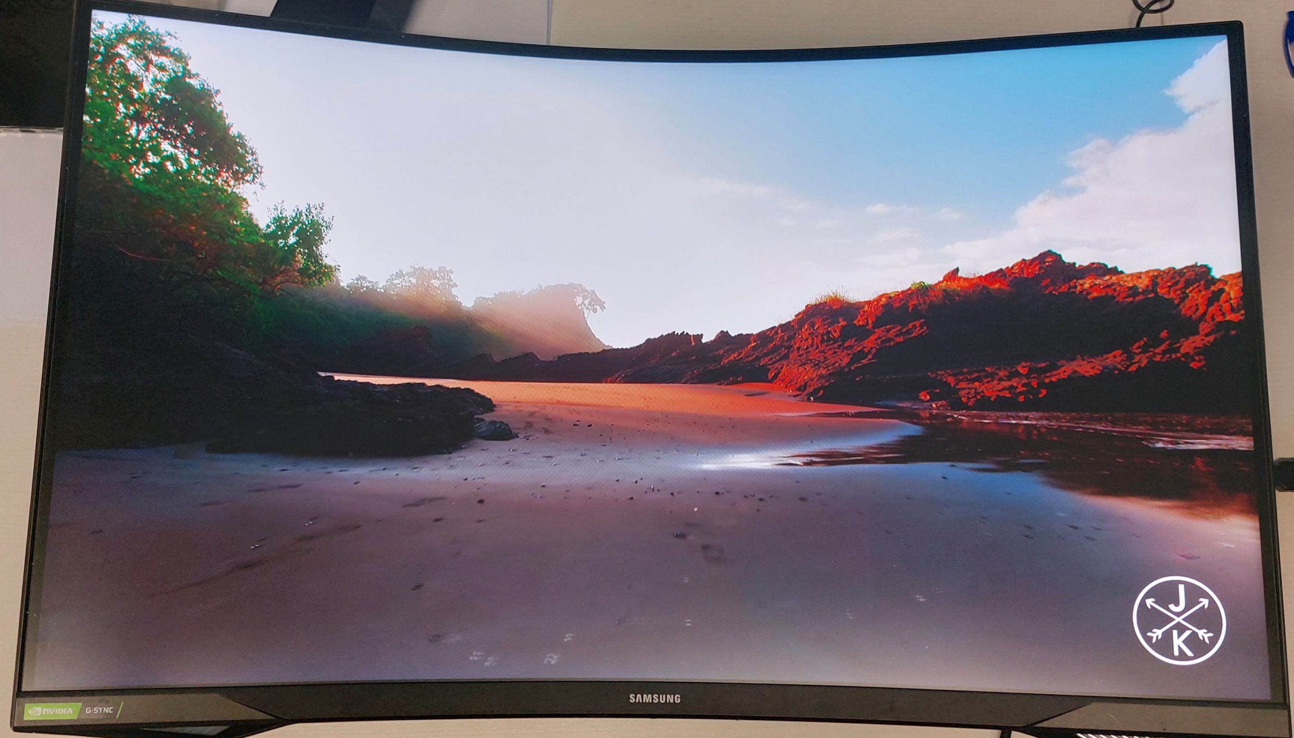 Samsung Odyssey G7 240Hz 2K gamer monitor, kiemelt kép