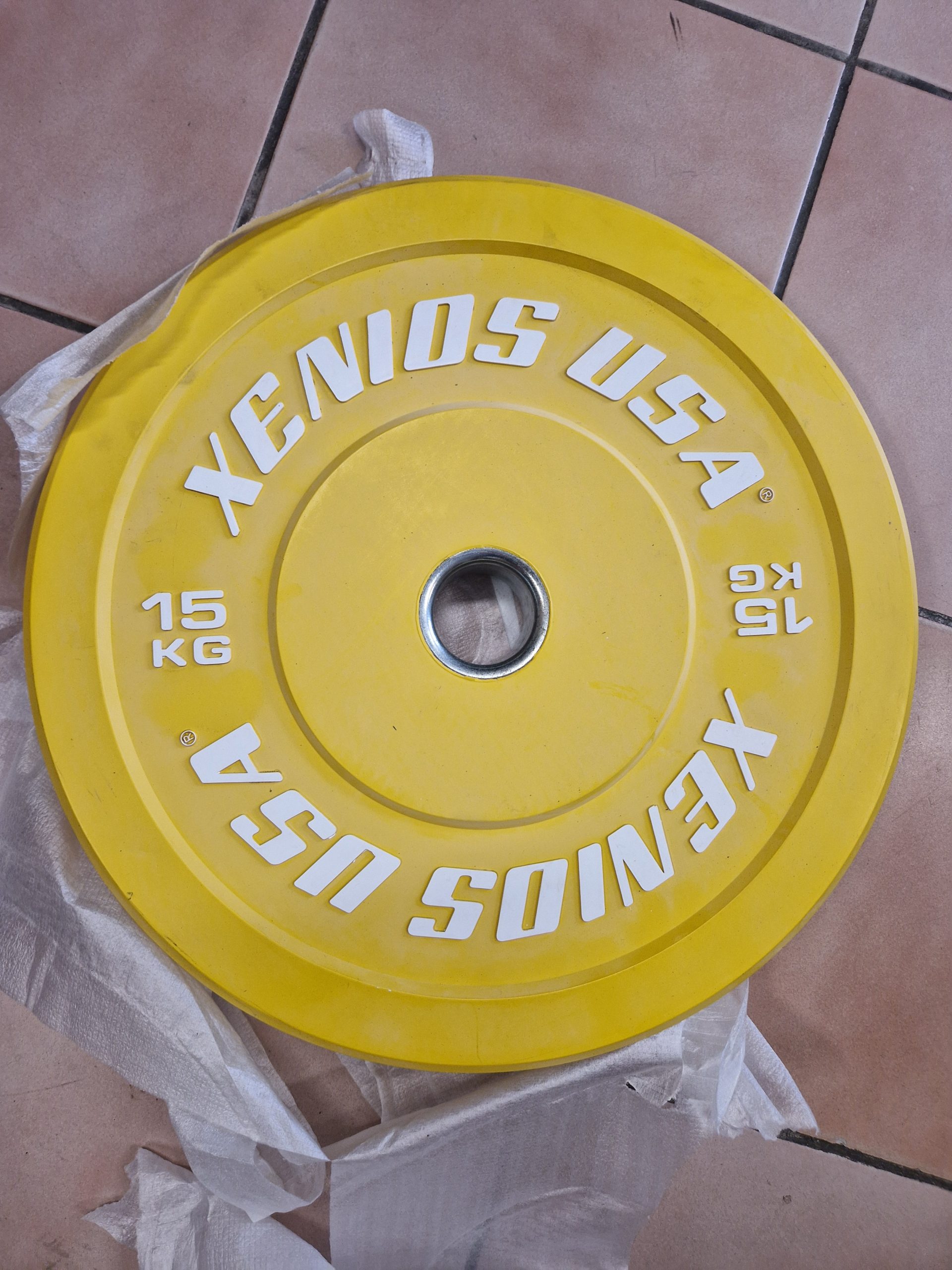 ÚJ XENIOS USA 15 kg 50 mm súlytárcsa, kiemelt kép