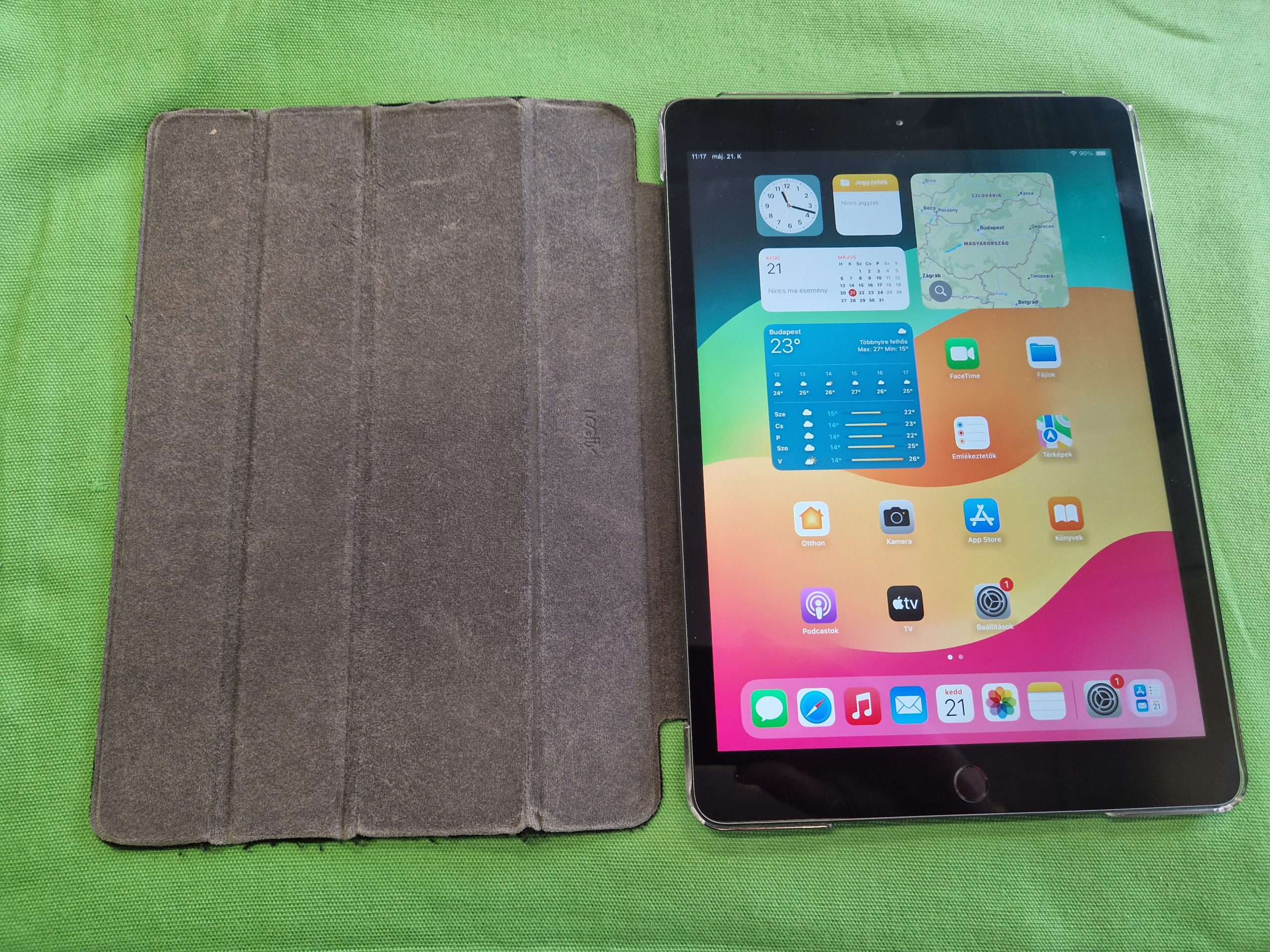 iPad 7 wifi tablet, kiemelt kép