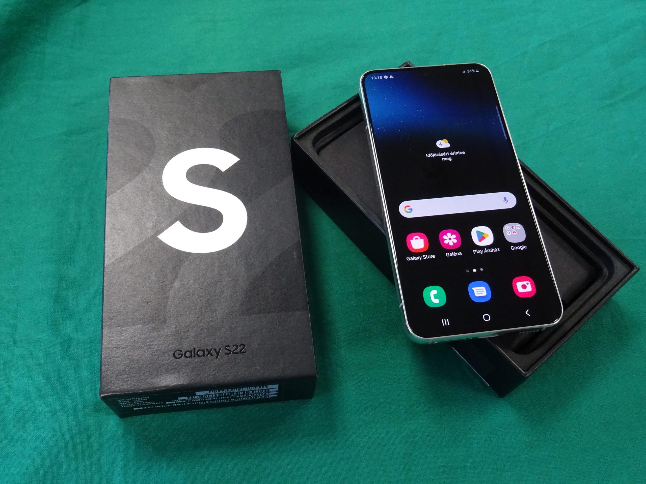Samsung Galaxy S22 SM-S901B  5G 8/128Gb mobiltelefon, kiemelt kép