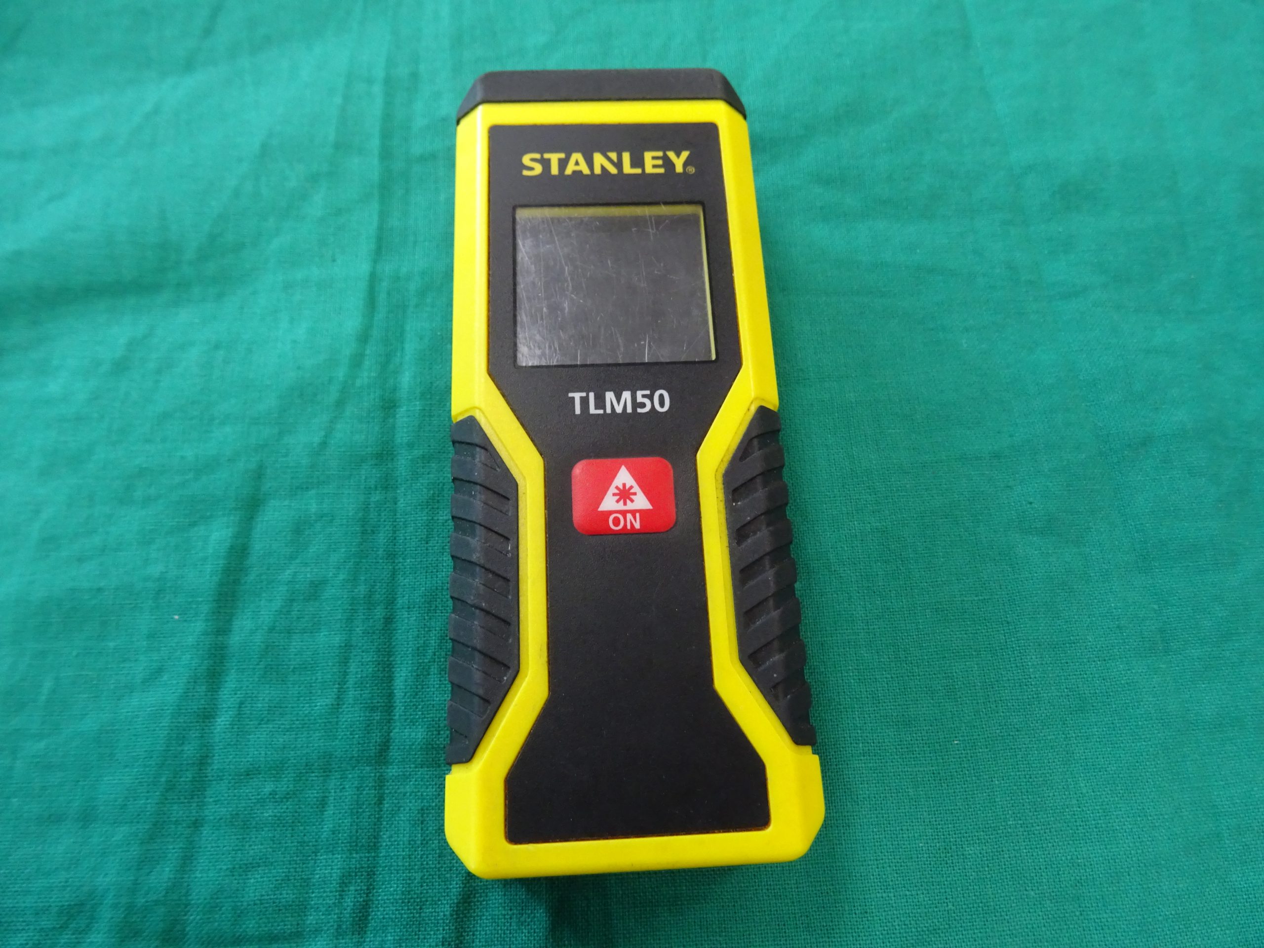 Stanley lézeres távmérő TLM50, kiemelt kép