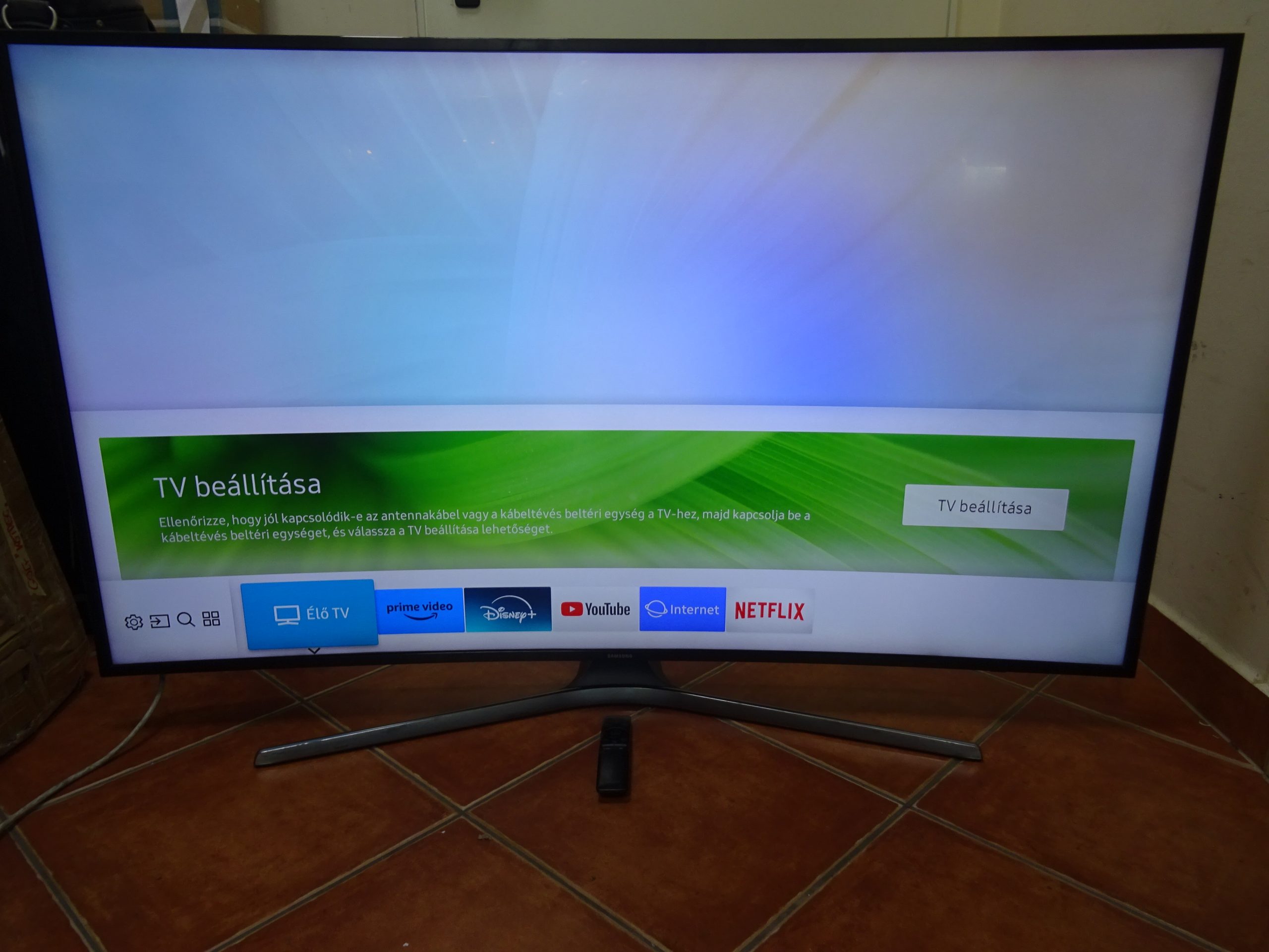 Samsung UE55MU6202 ívelt smart led tv 139cm, kiemelt kép