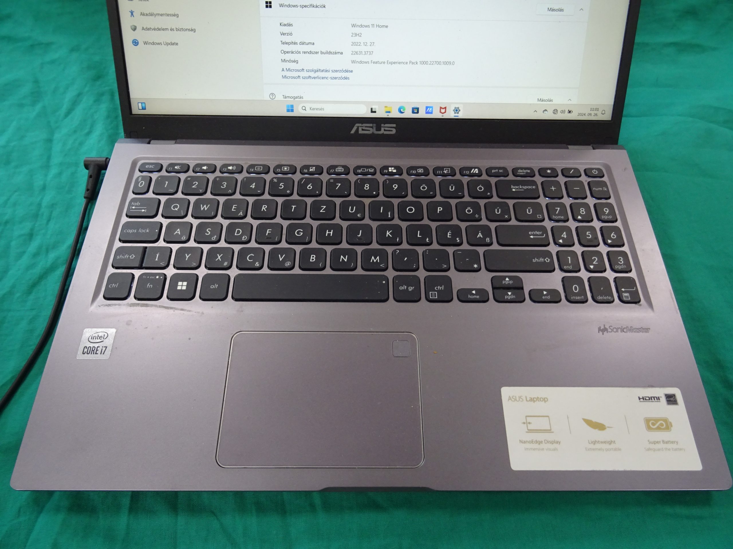 Asus X515YA-EJ4110Ws Laptop i7.10.gen   16/512Gb, kiemelt kép