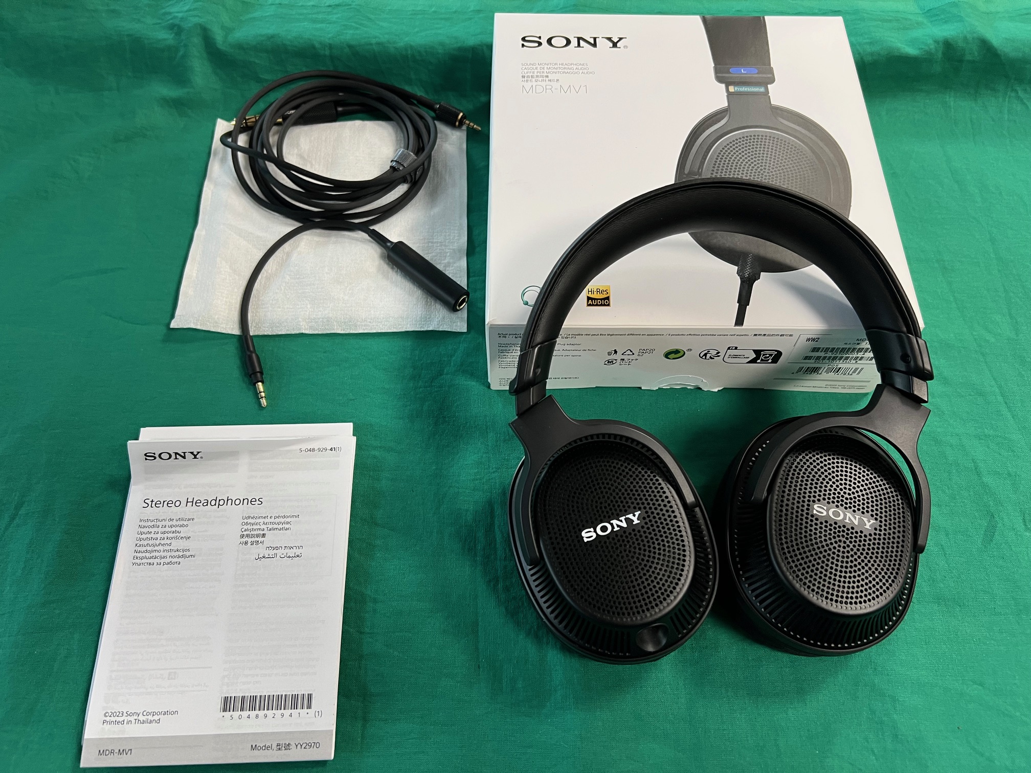 Sony MDR-MV1 Vezetékes Fejhallgató, kiemelt kép