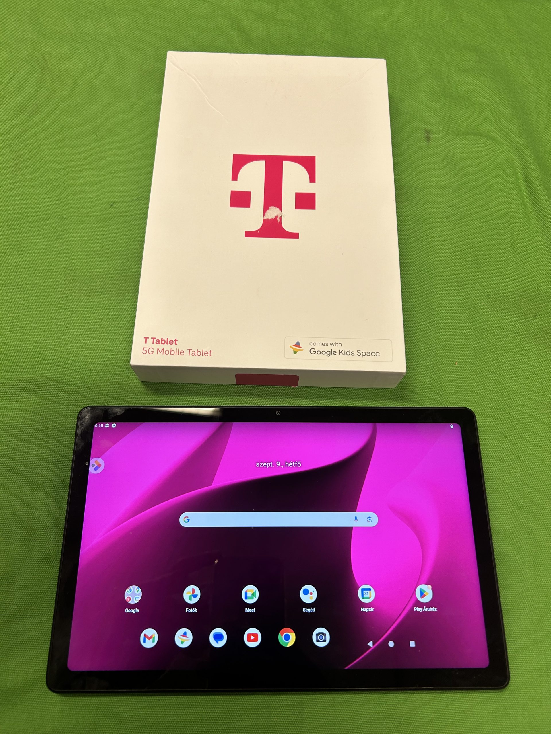 T-Home 10" tablet 6/128Gb, kiemelt kép