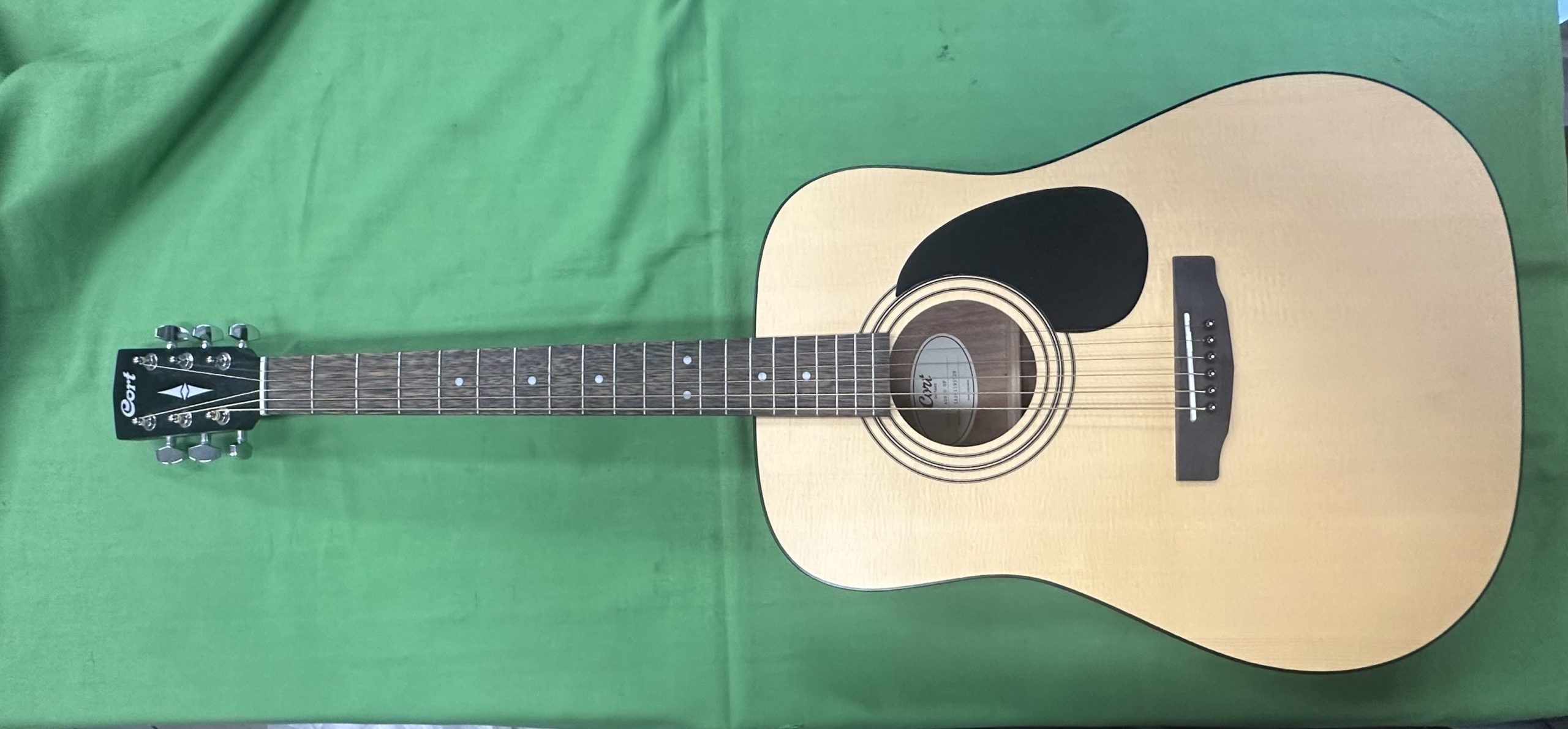 Cort akusztikus gitár AD810, kiemelt kép