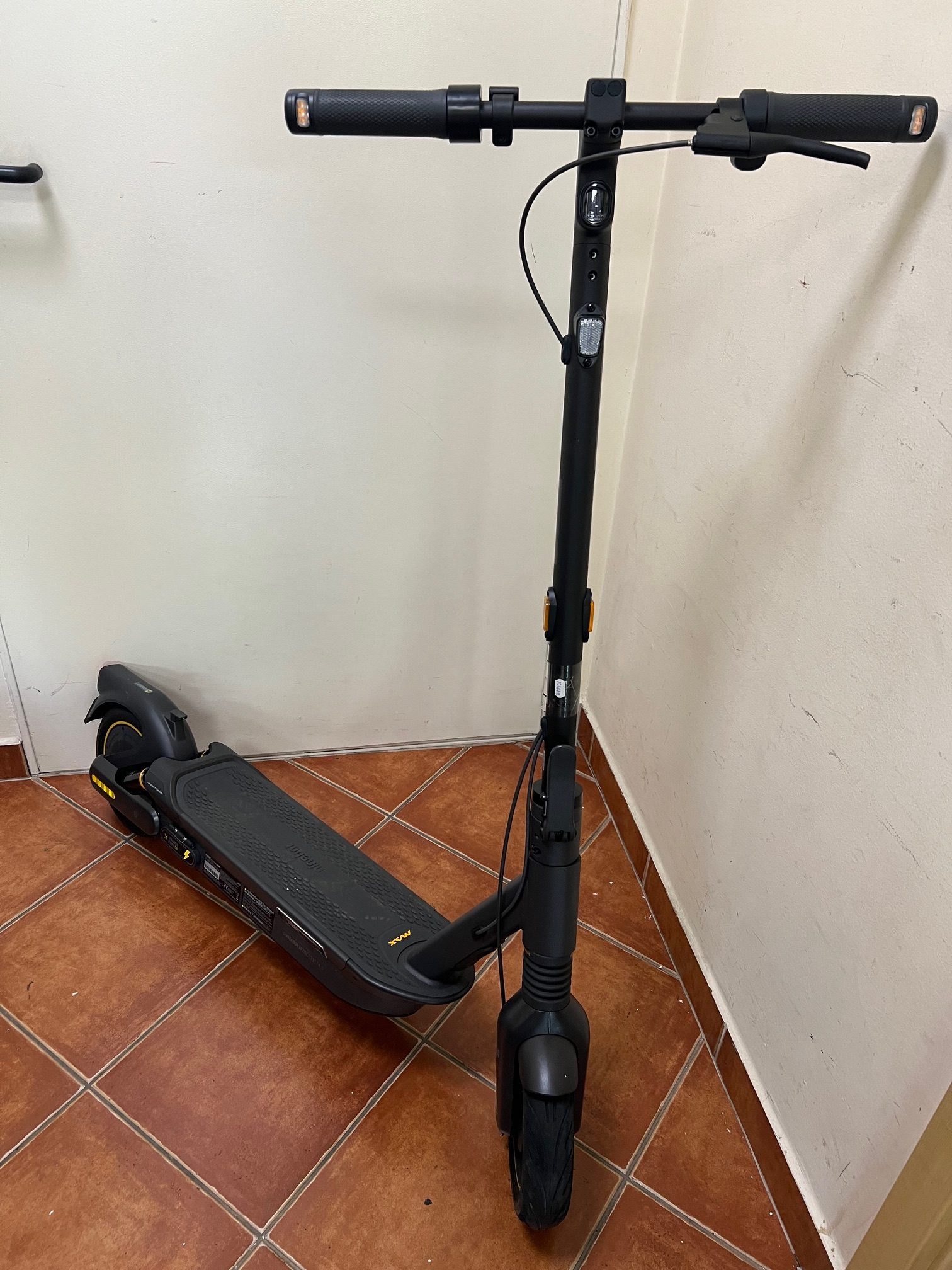 45 km futott Ninebot MAX G2 elektromos roller, kiemelt kép