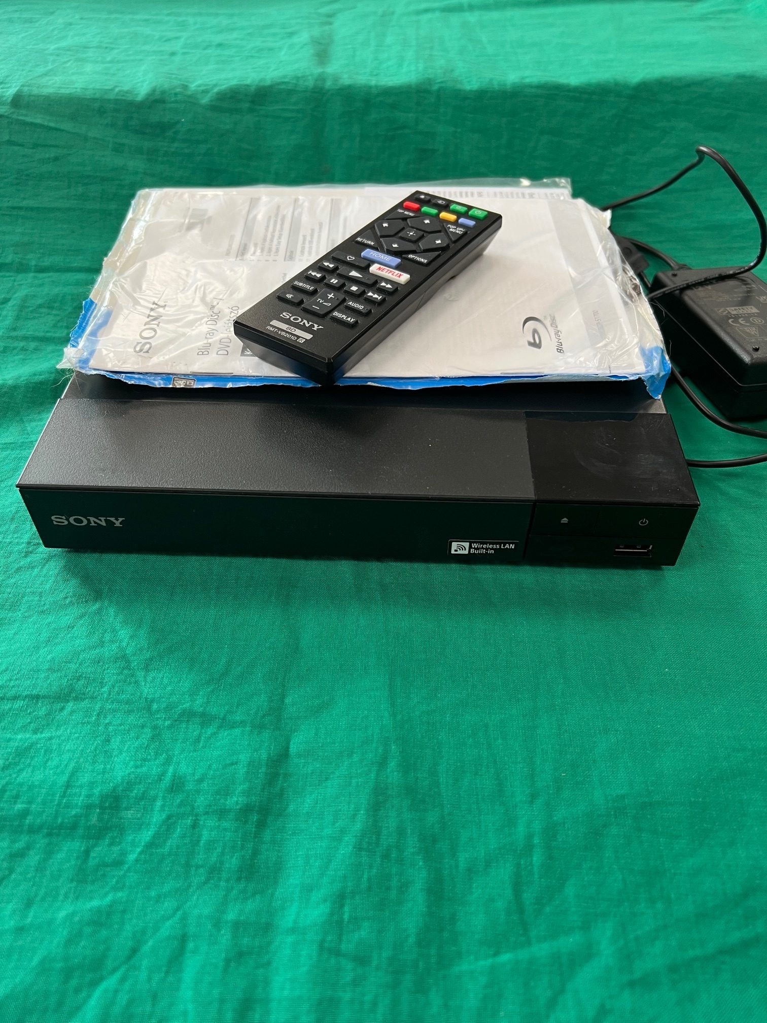 Sony BlueRay Lejátszó BDP-S3700, kiemelt kép