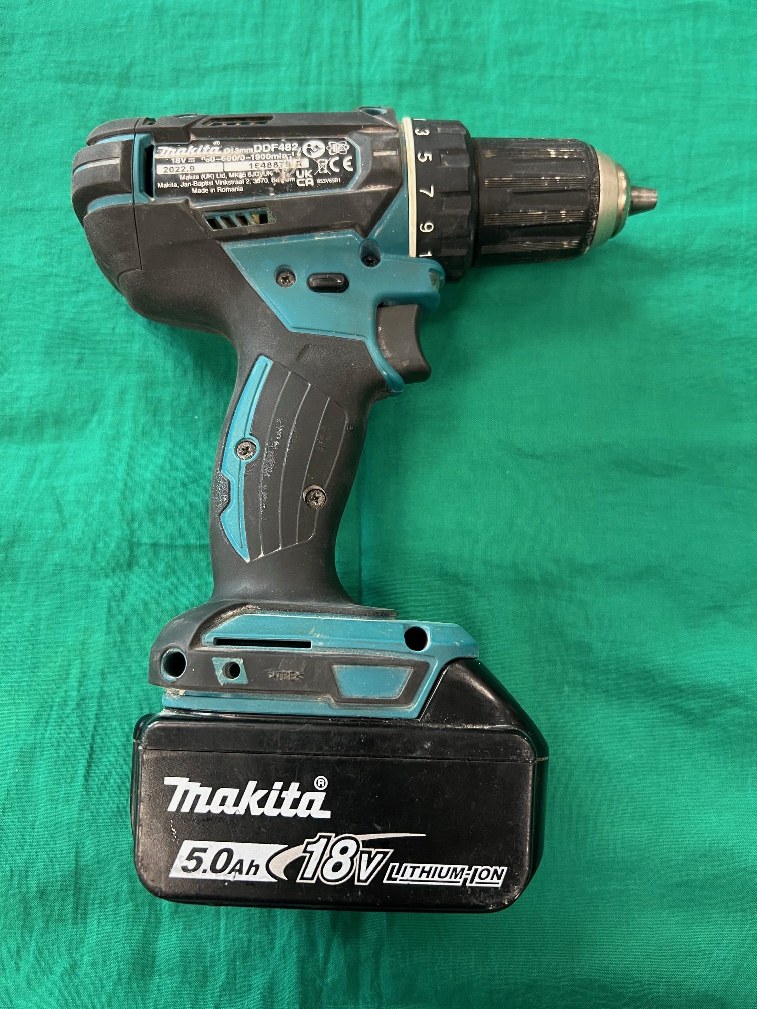 Makita DDF482 akkus fúró-csavarbehajtó, kiemelt kép