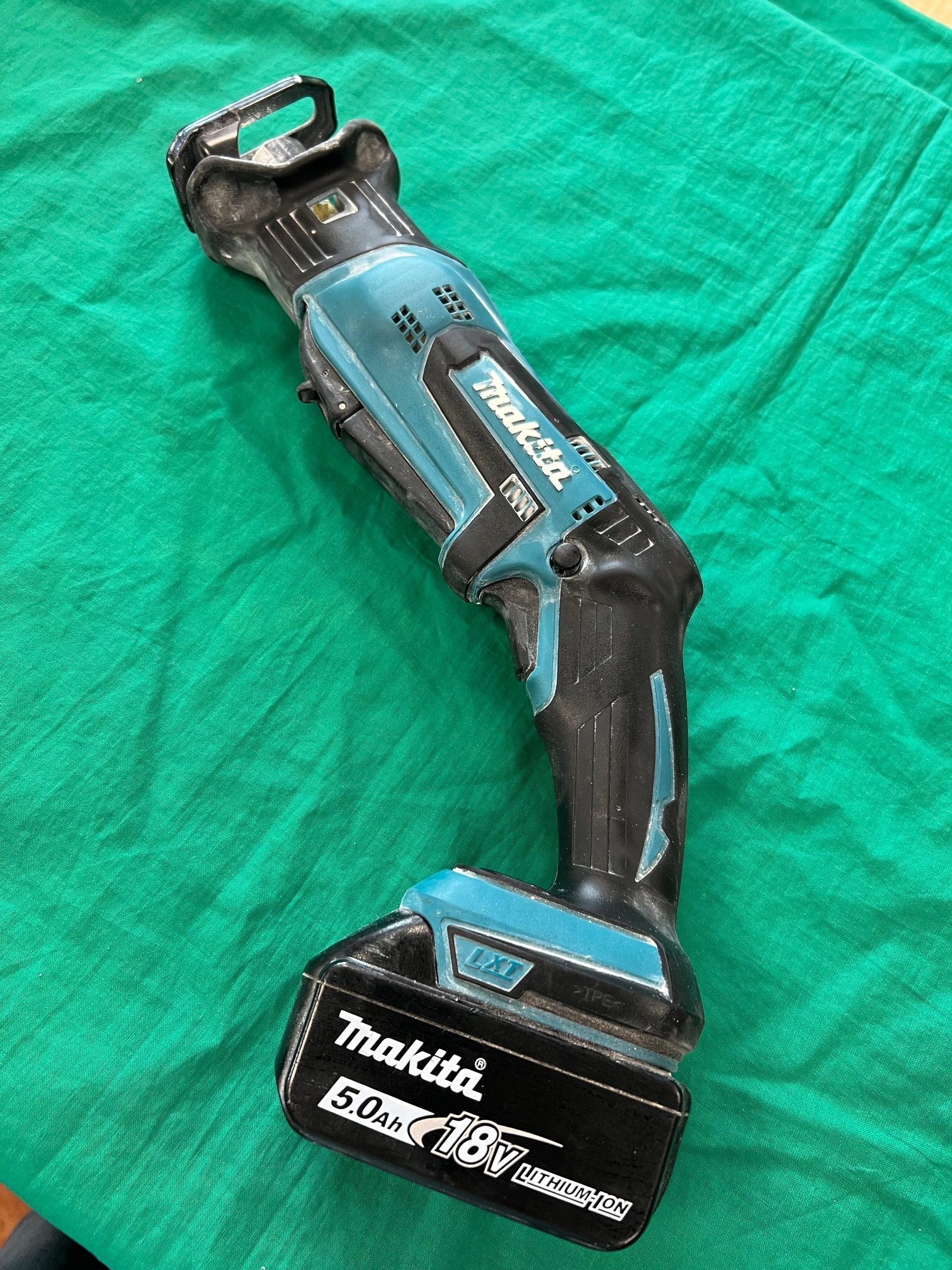 Makita orrfűrész DJR183, kiemelt kép