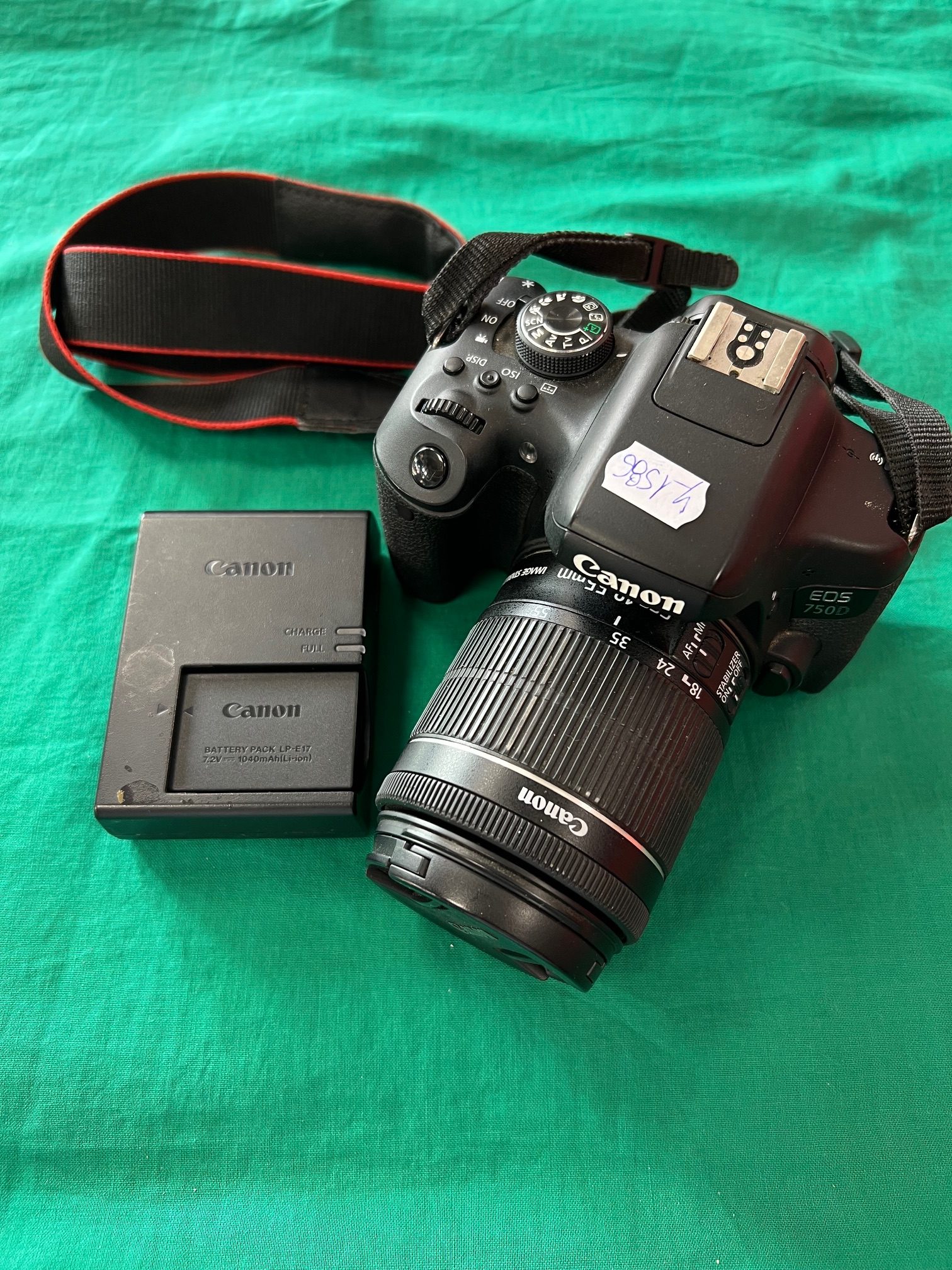 Canon Eos 750D Fényképezőgép +canon 18-55 Kit, kiemelt kép