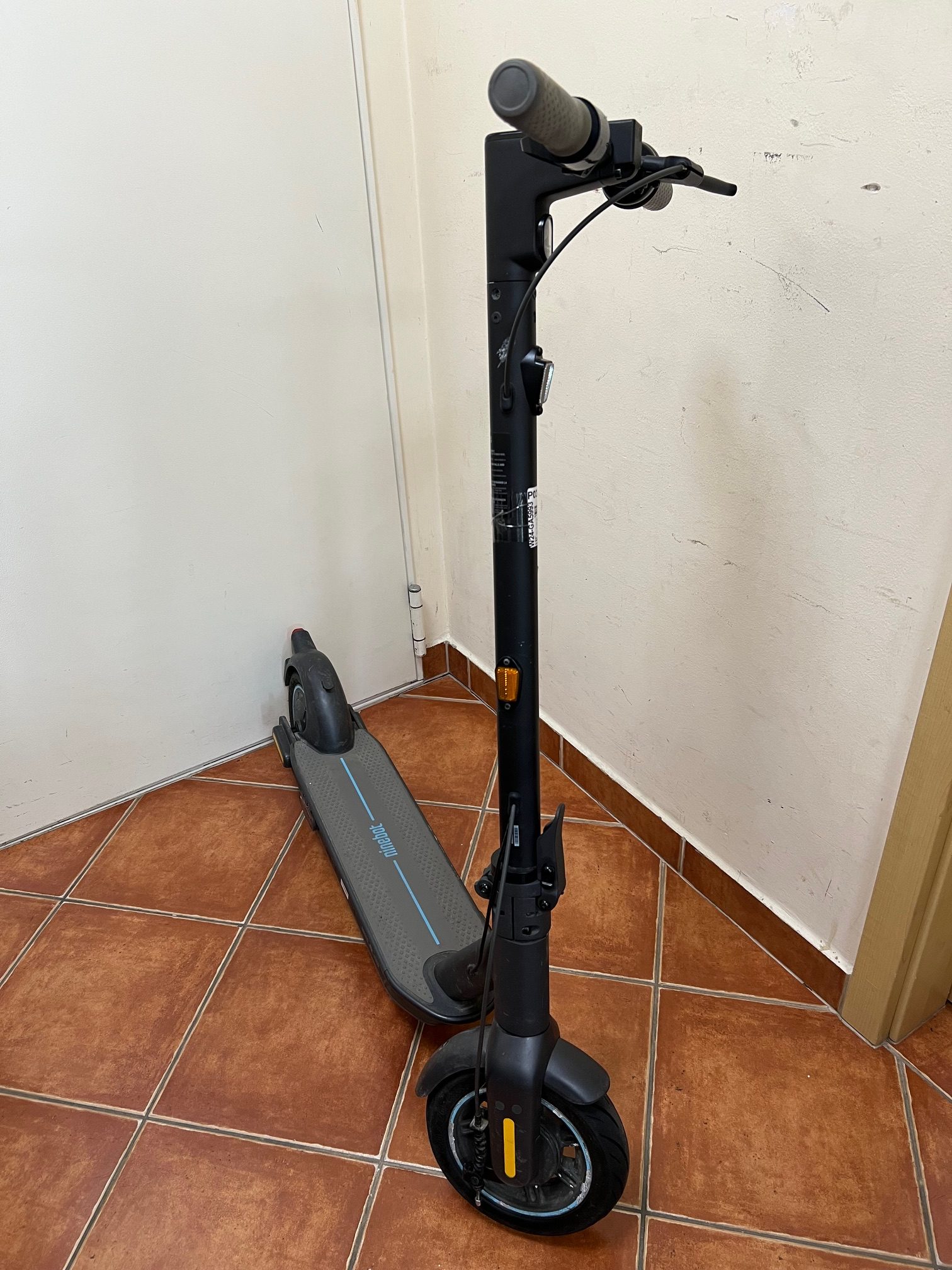 Ninebot Max G30D II elektromos roller, kiemelt kép