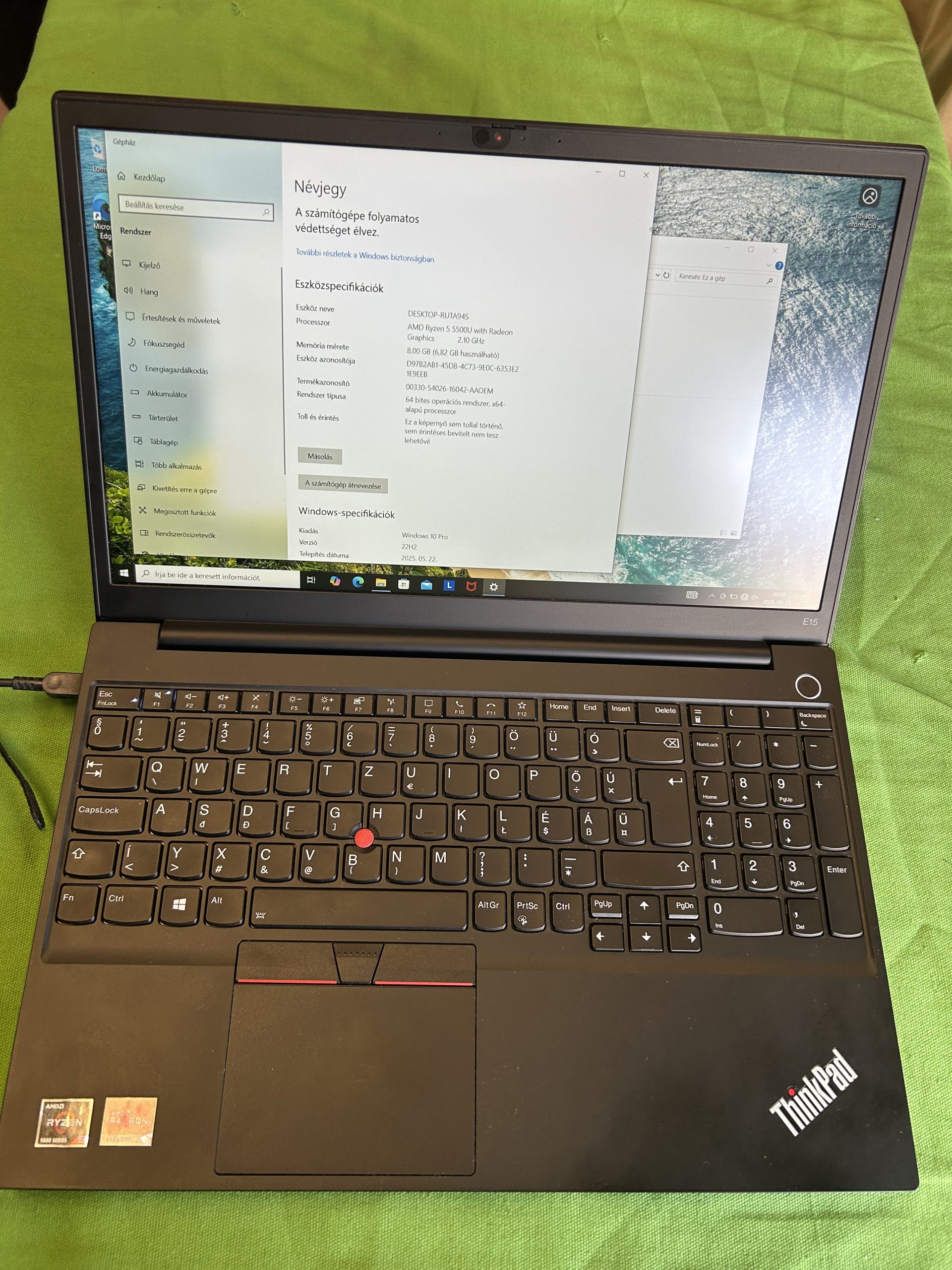 Lenovo ThinkPad E15 20YG006PHV Notebook, kiemelt kép