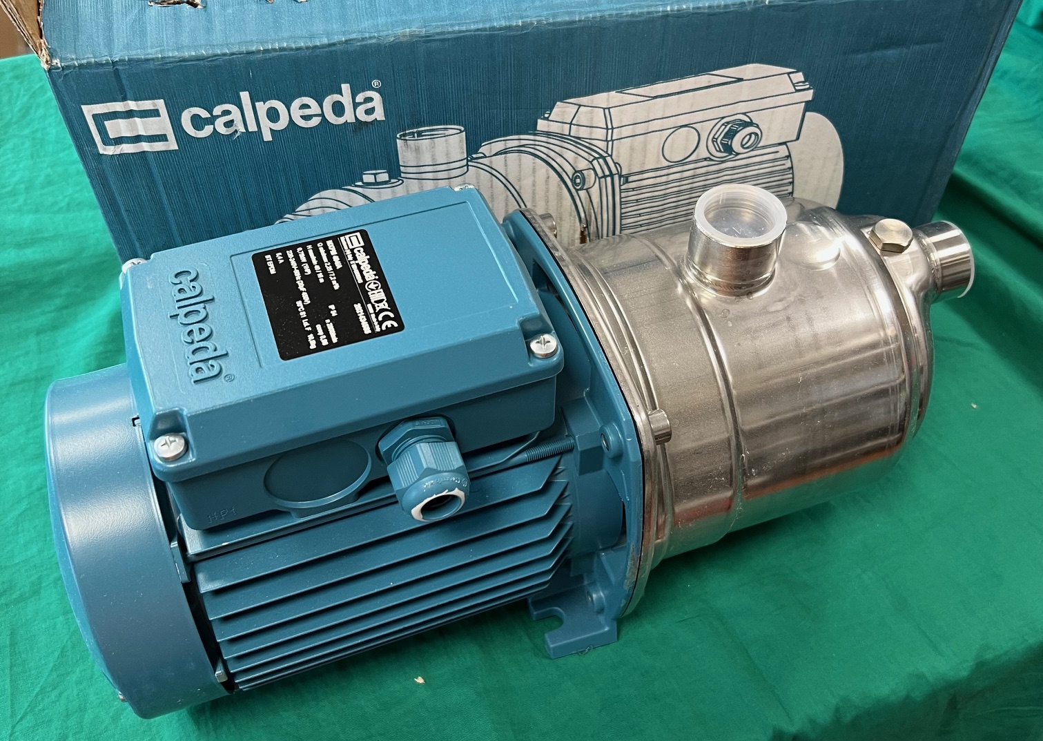 Calpeda MXPM 404/A  750W szivattyú, kiemelt kép
