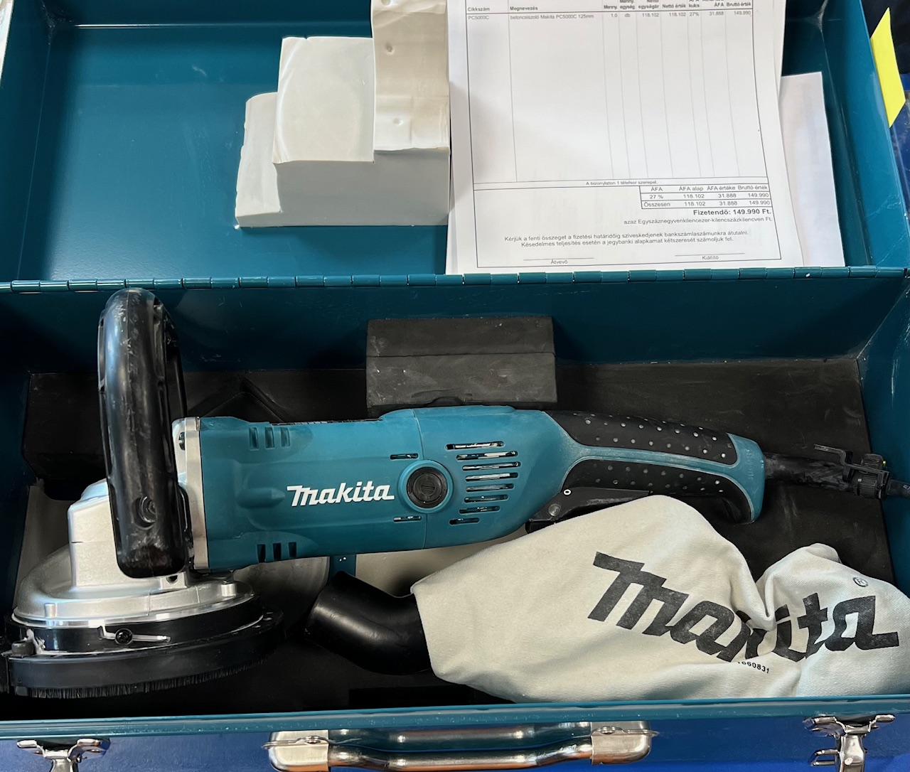Makita PC5000C betoncsiszoló, kiemelt kép