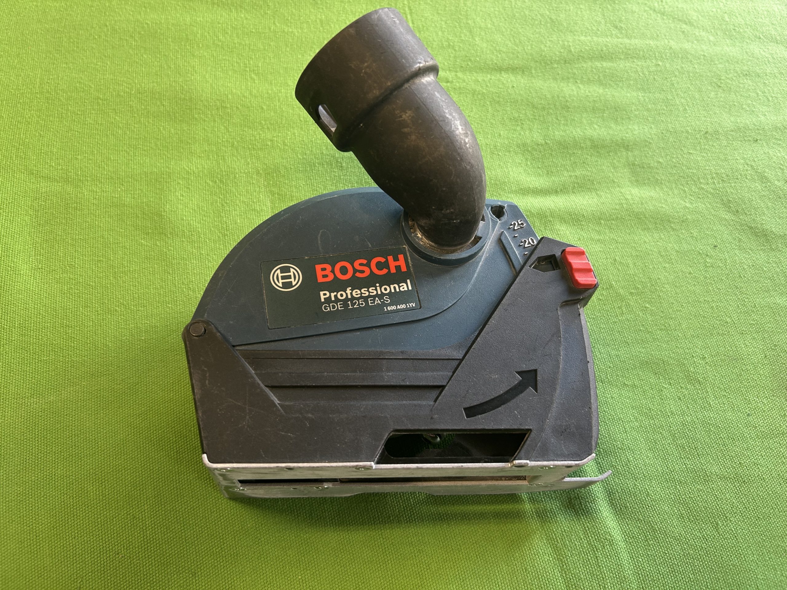 Bosch GDE 125 EA-S Porelszívó Adapter, kiemelt kép