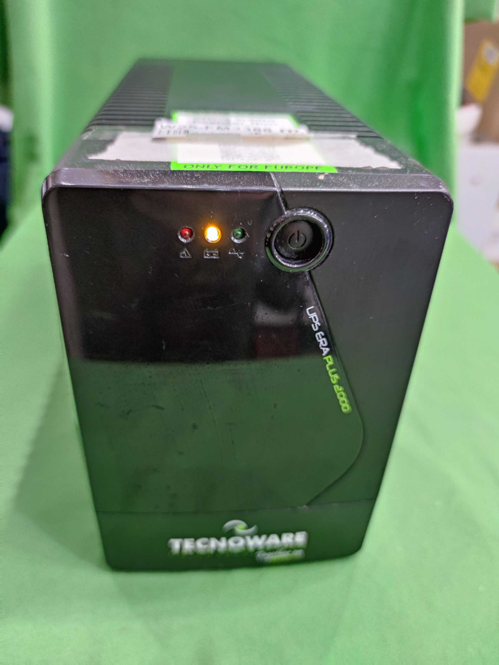 Tecnoware UPS ERA Plus 2000VA/1400W IEC szünetmentes tápegység, kiemelt kép