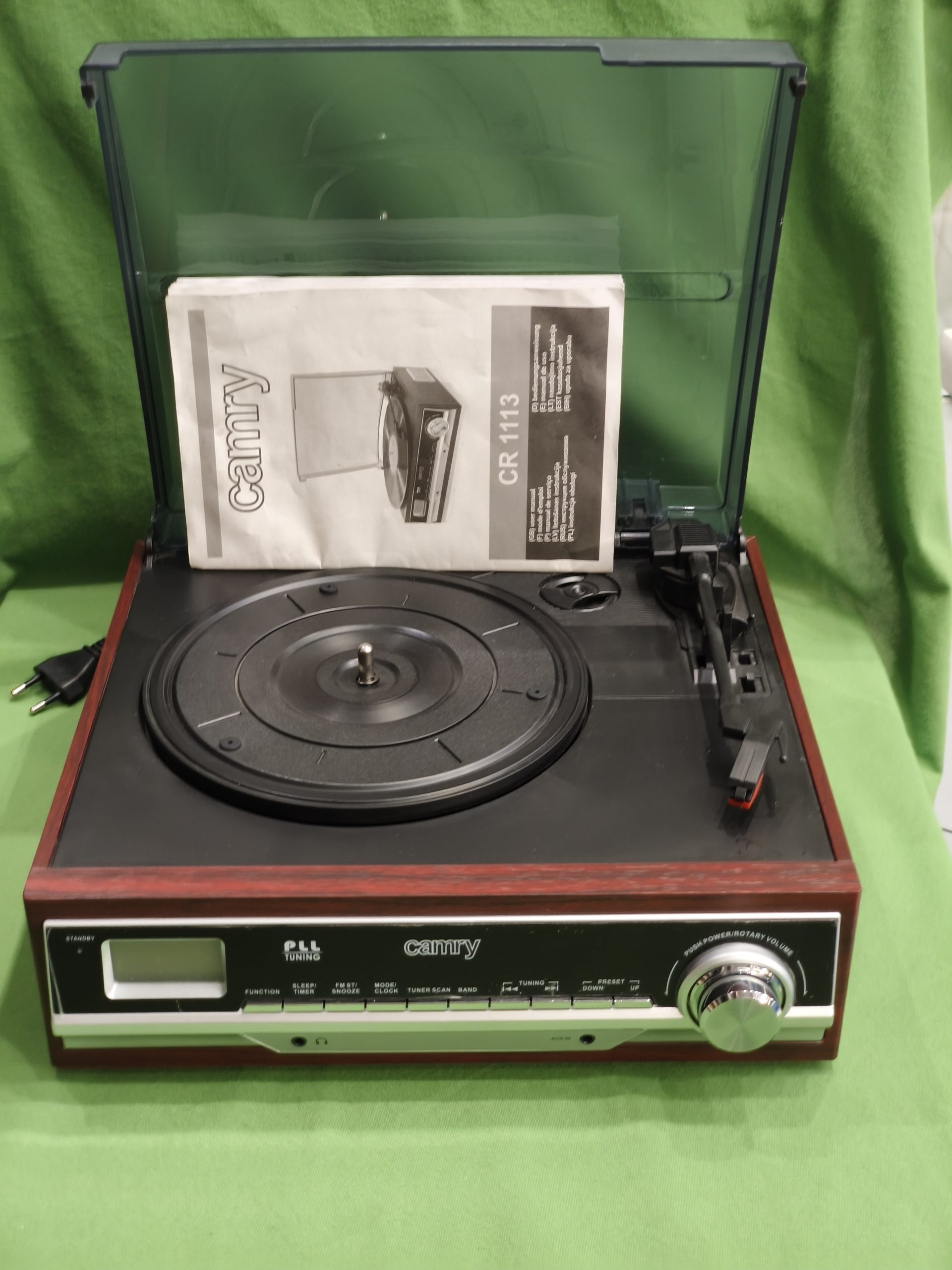 Camry CR 1113 Bakelit Lemezjátszó Rádióval, kiemelt kép