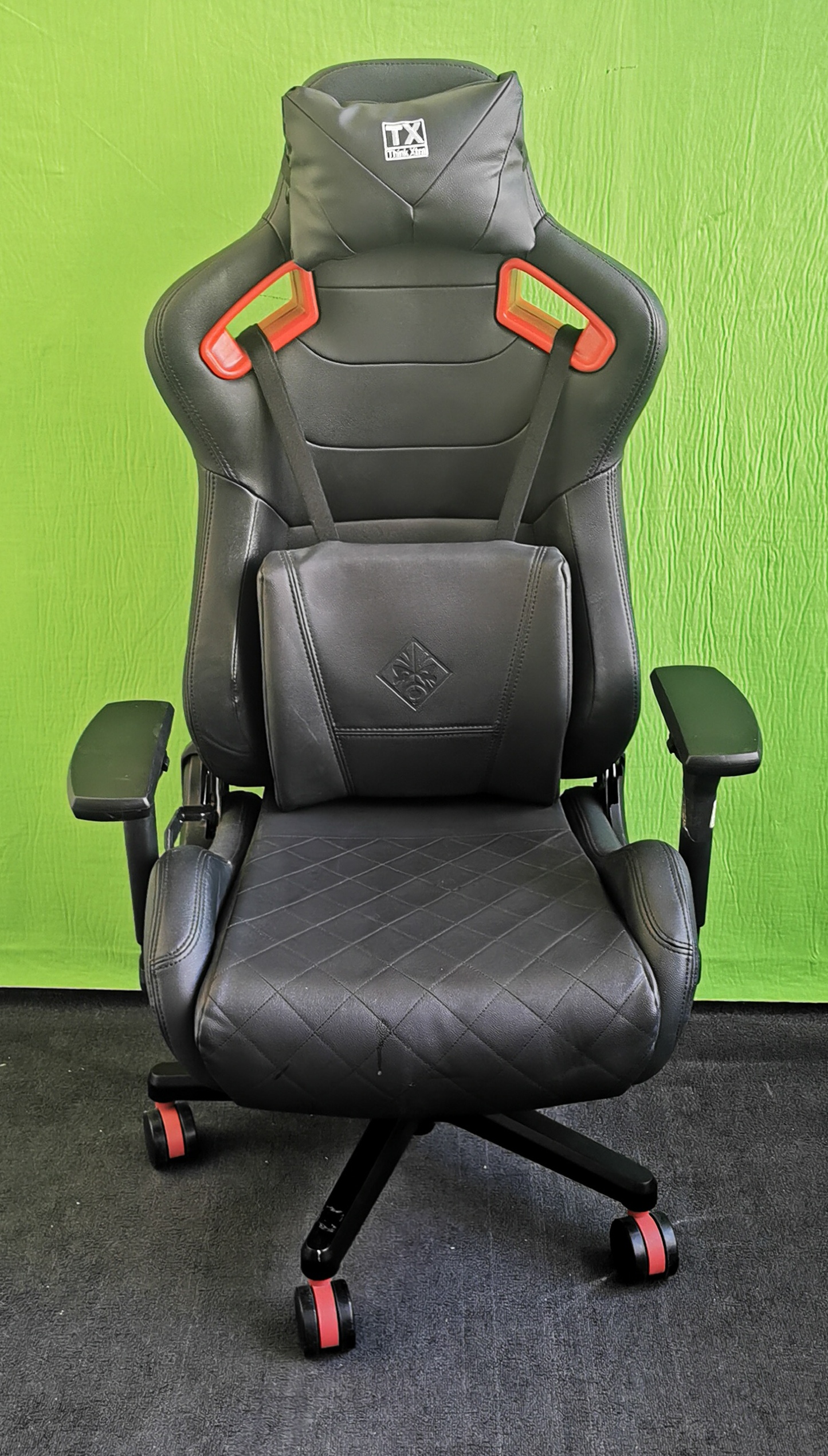 HP Omen Citadel gamer szék, kiemelt kép