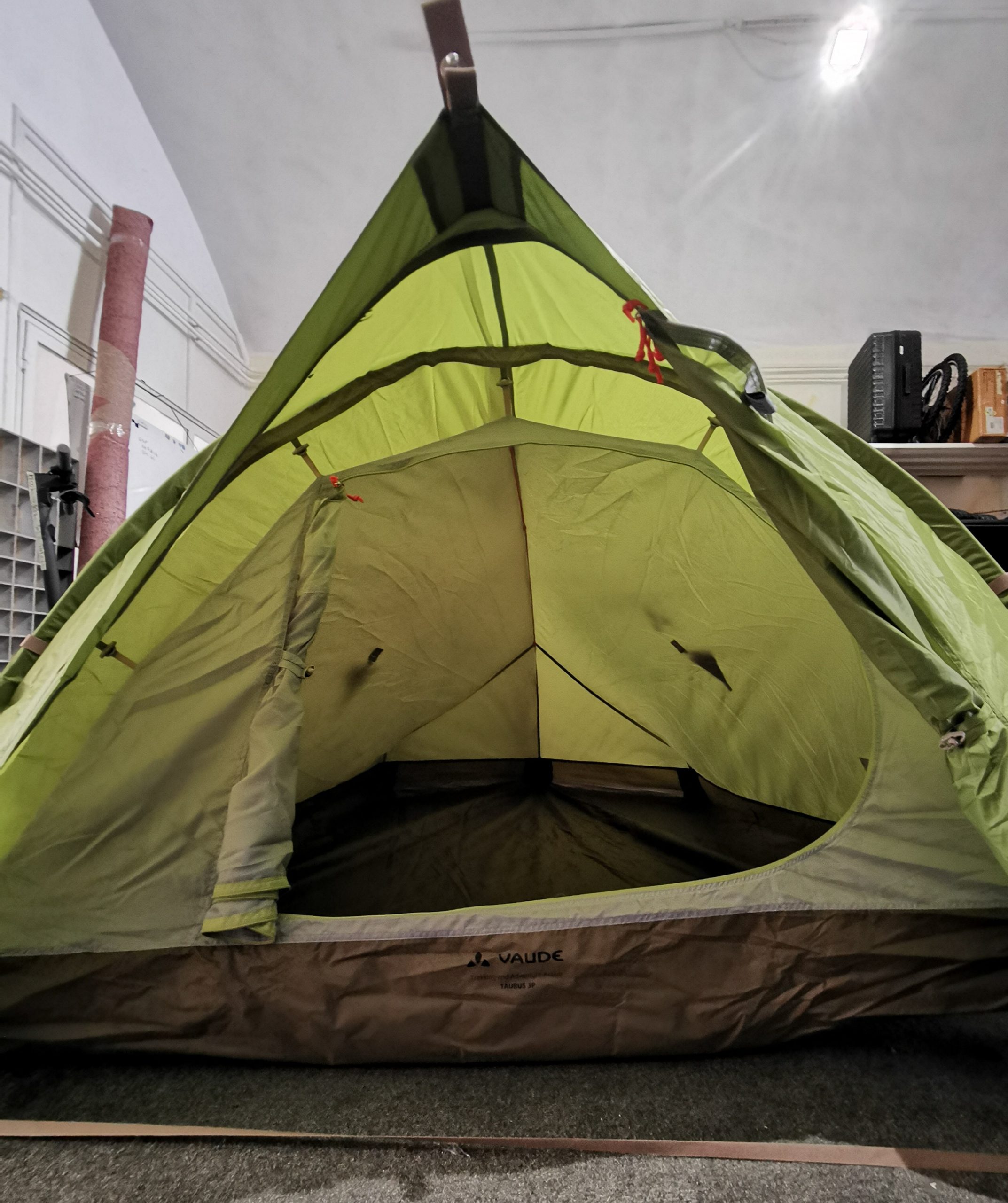 ÚJ, Vaude Taurus 3P túrasátor, kiemelt kép