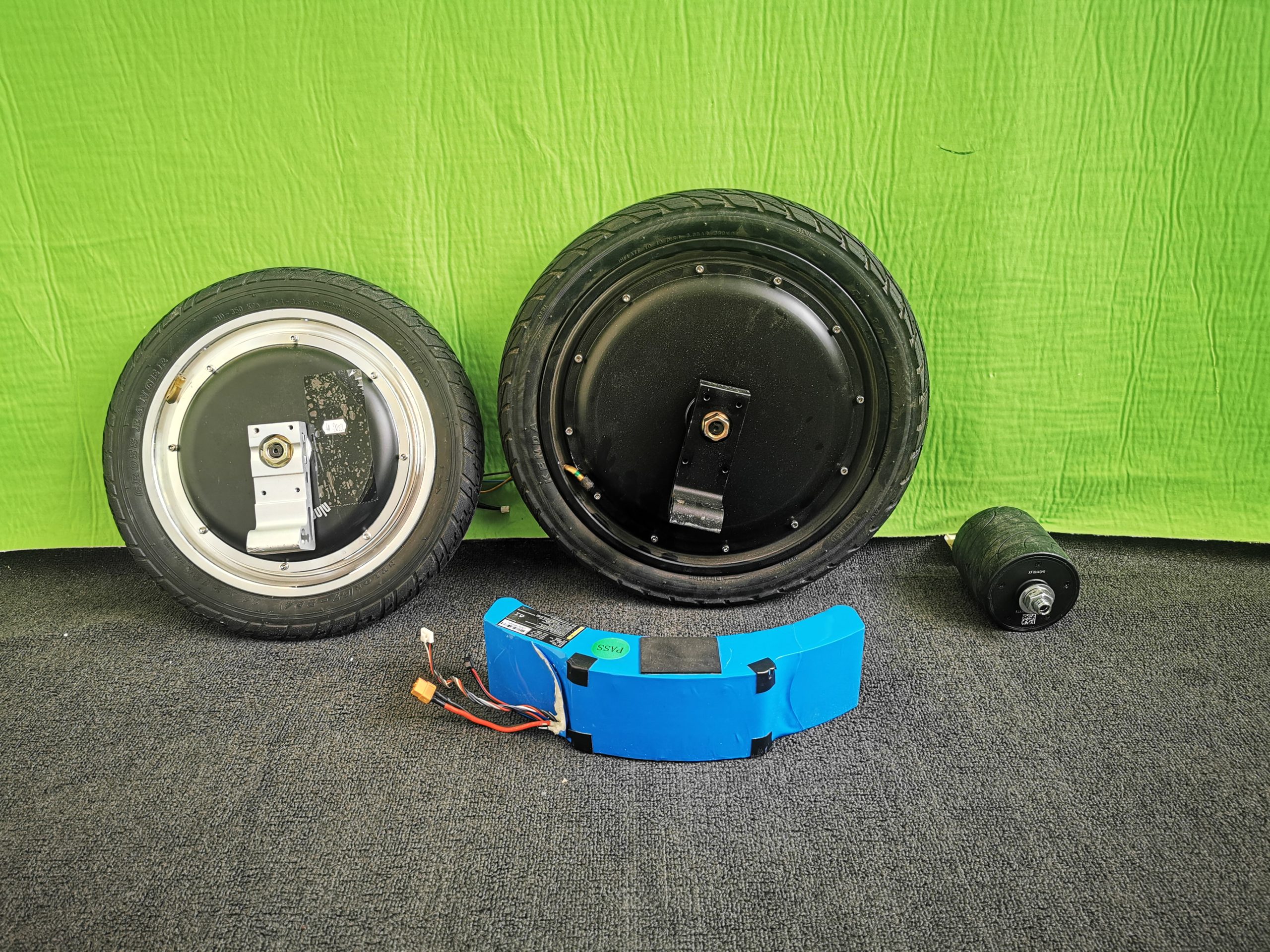 BLDC kerékmotorok, agymotorok, brushless DC hub motors + 72V 320Wh akkumulátor, kiemelt kép
