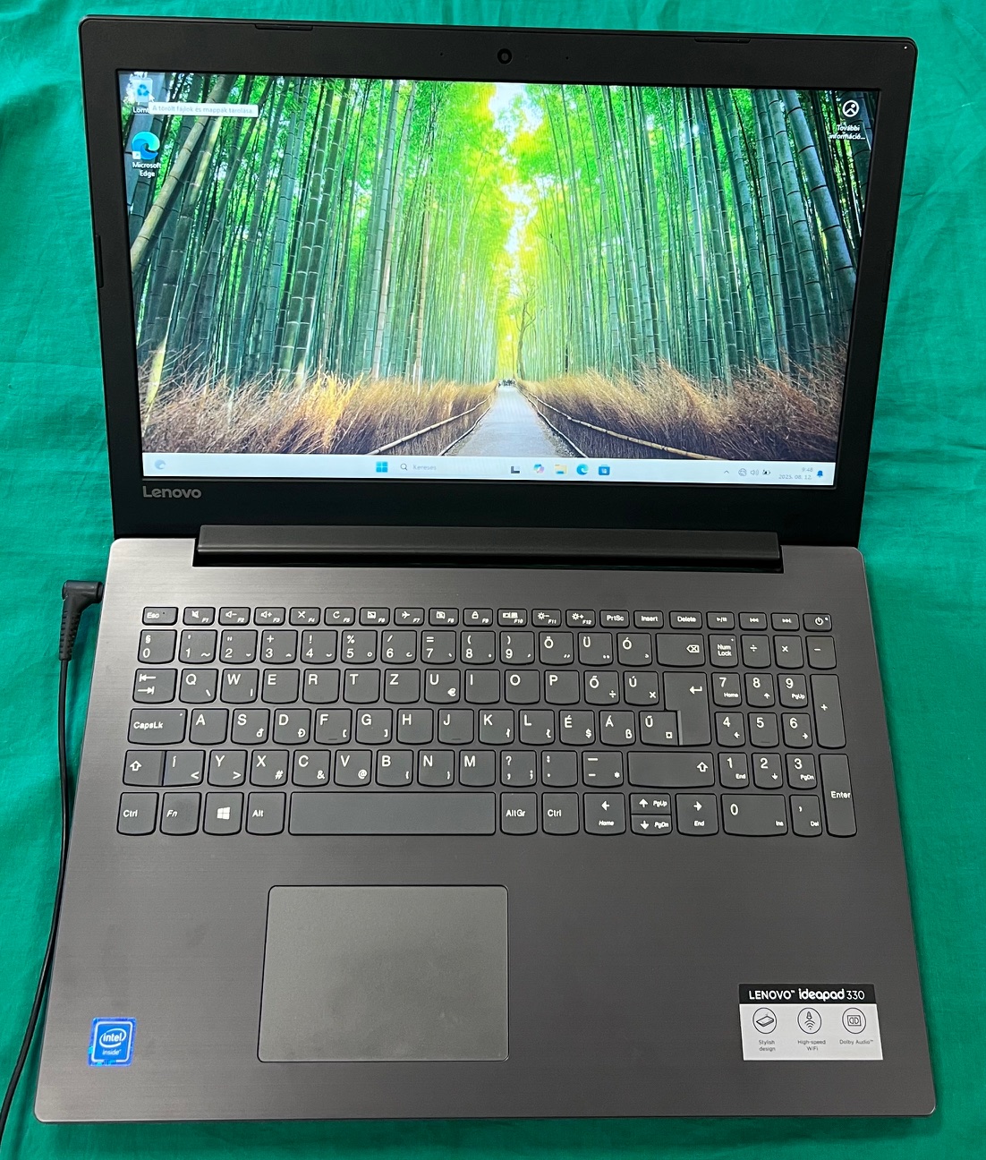 Lenovo Ideapad 330 laptop, kiemelt kép