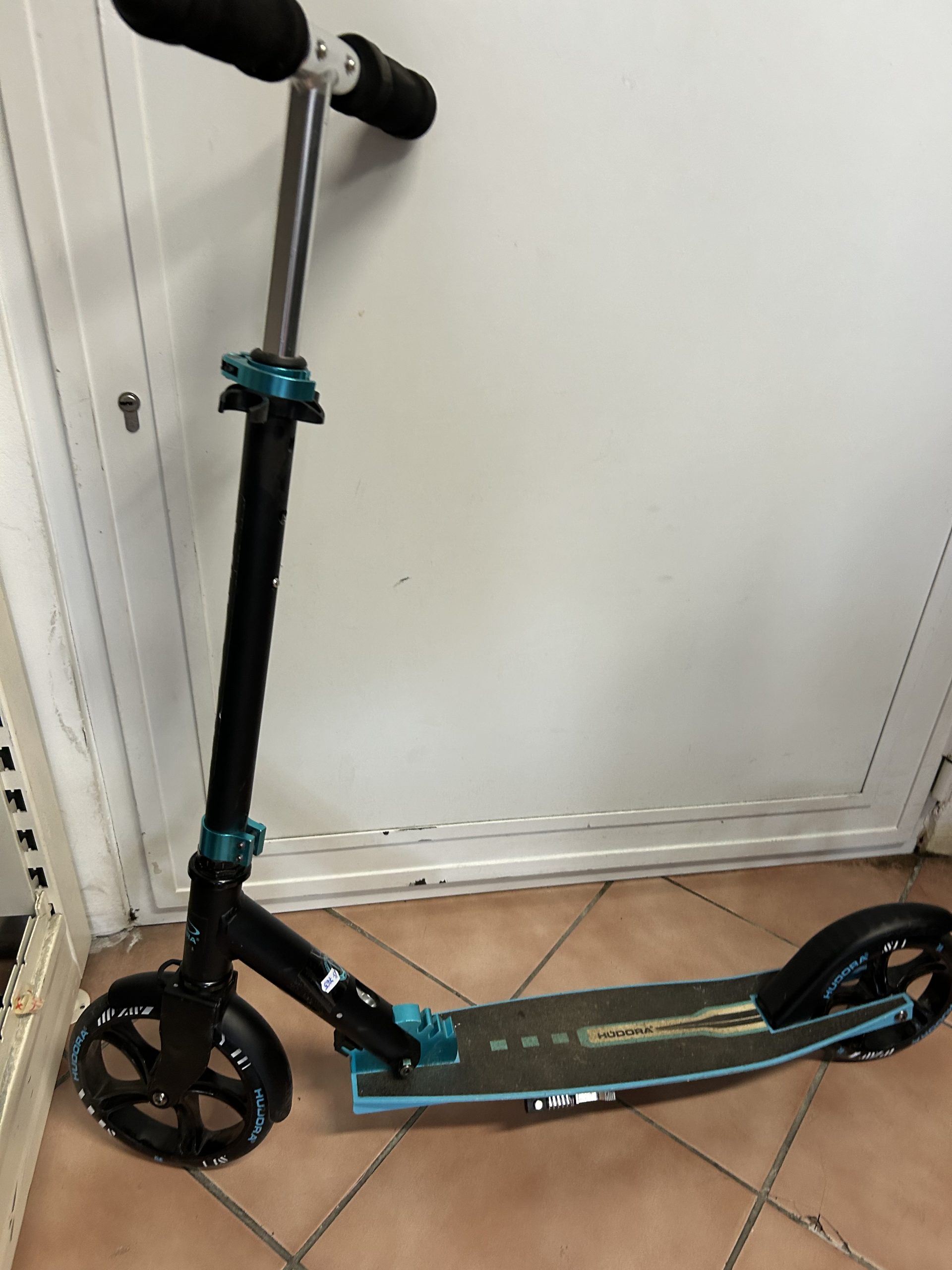 Hudora hagyományos roller, kiemelt kép