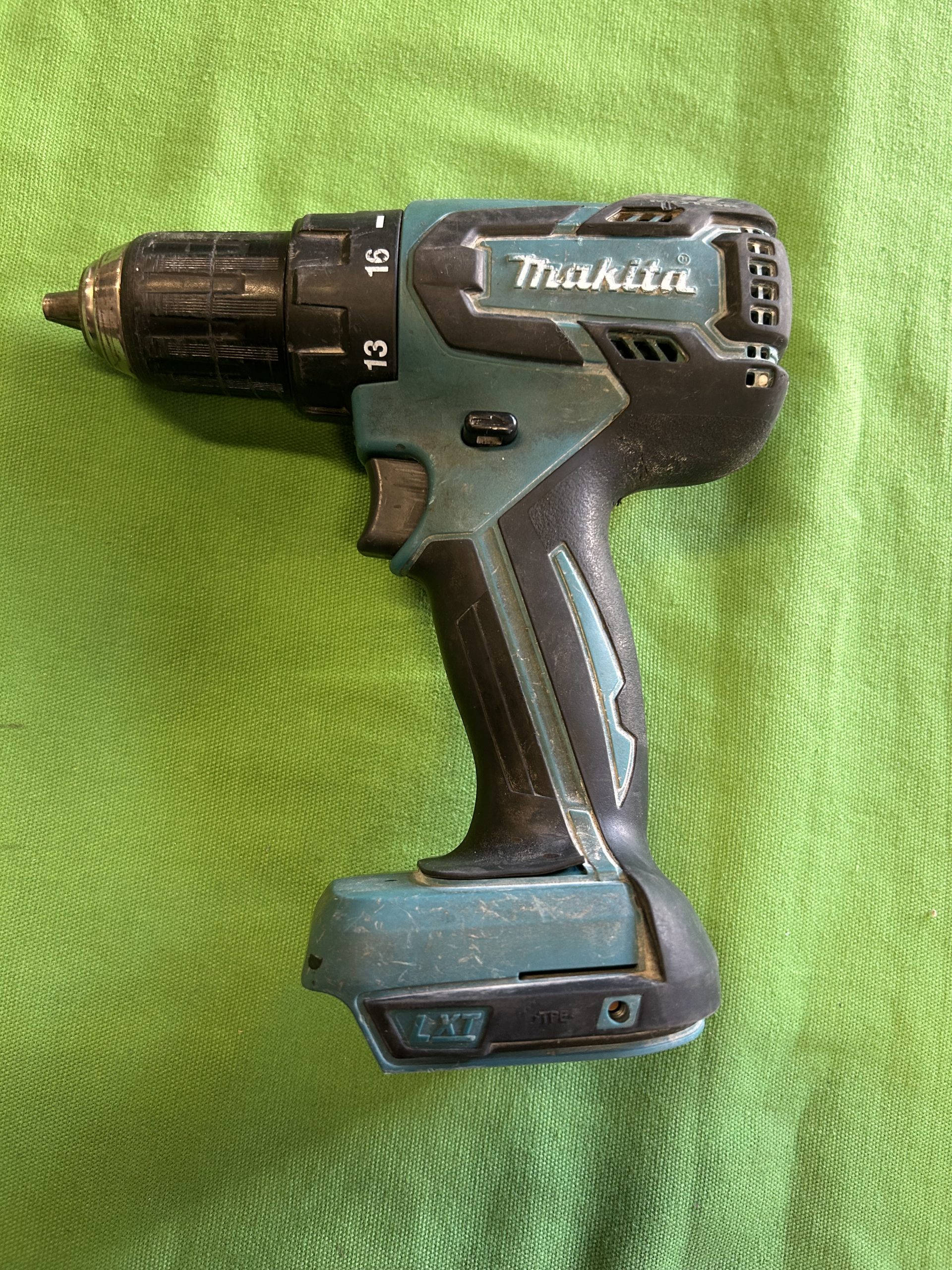 Makita DDF459 behajtó, kiemelt kép