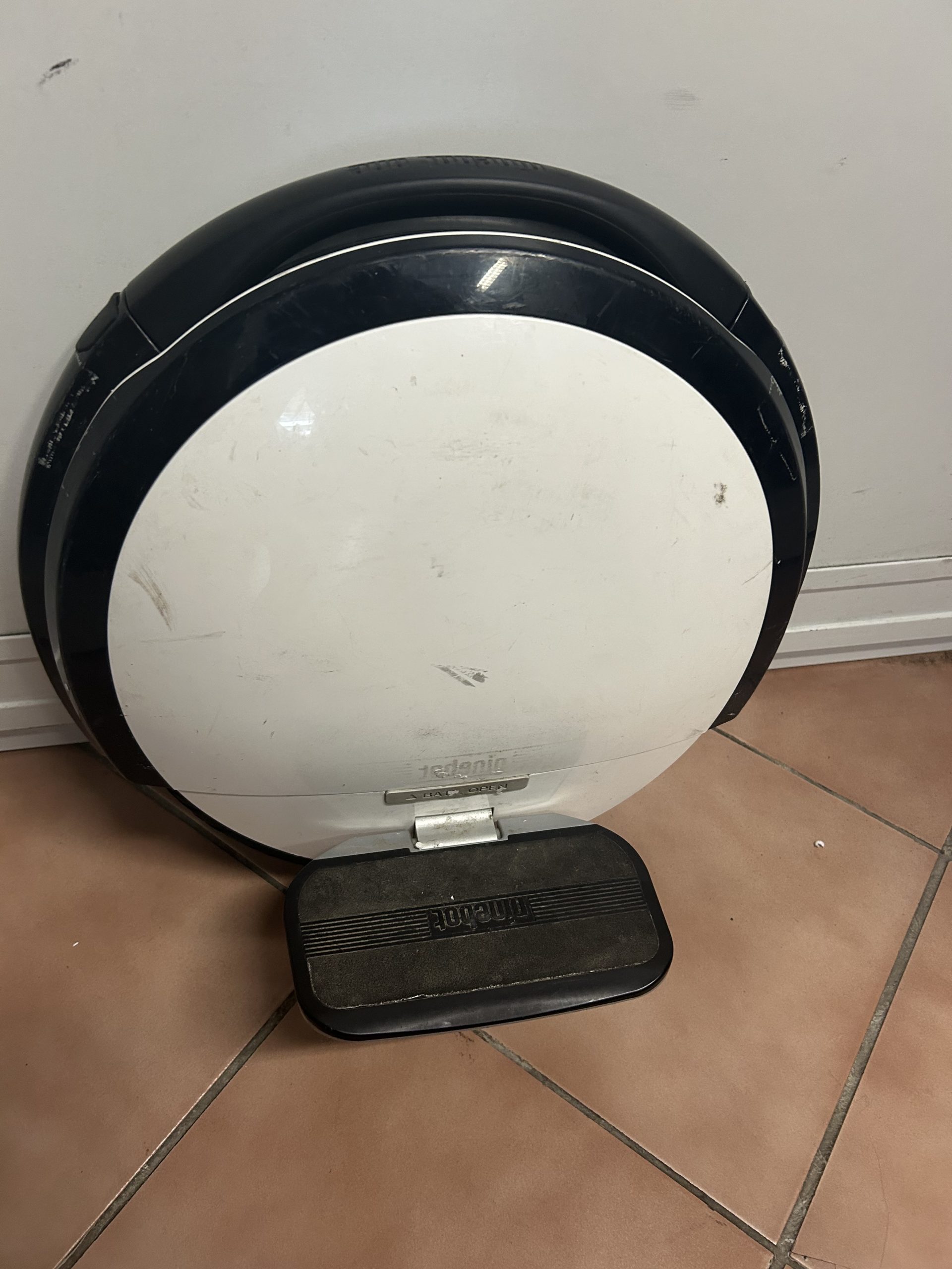 Segway Ninebot One S2 elektromos egykerekű, kiemelt kép