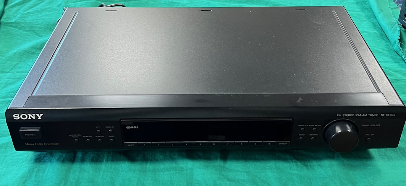 Sony ST-SE300 Tuner RDS, kiemelt kép
