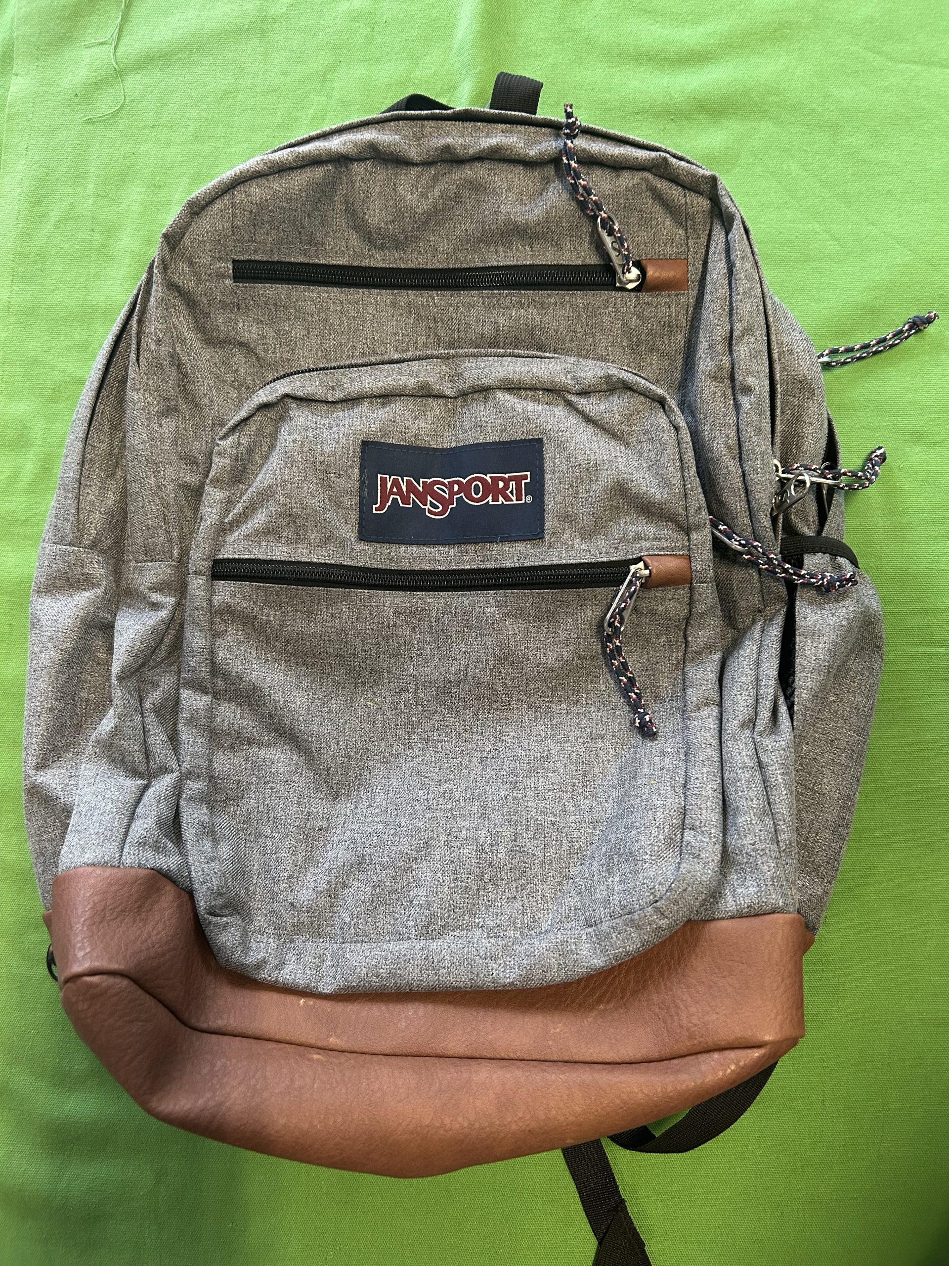 Jansport hátizsák, kiemelt kép